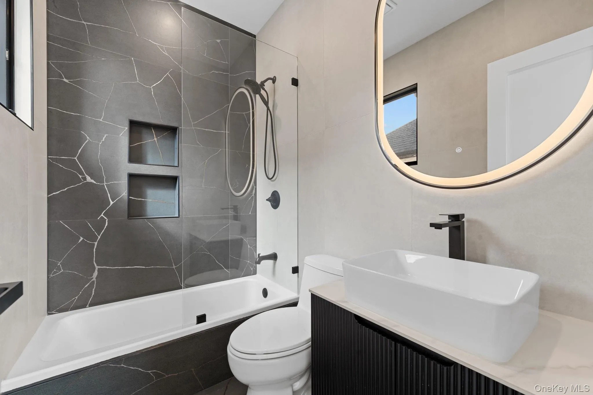 25903 81st Avenue, New York, NY, 6 Bedrooms Bedrooms, 18 Rooms Rooms,5 BathroomsBathrooms,Residential,For Rent,81st,0,1027577 25903 81st Avenue, New York, NY, 6 Bedrooms Bedrooms, 18 Rooms Rooms,5 BathroomsBathrooms,Residential,For Rent,81st,0,1027577