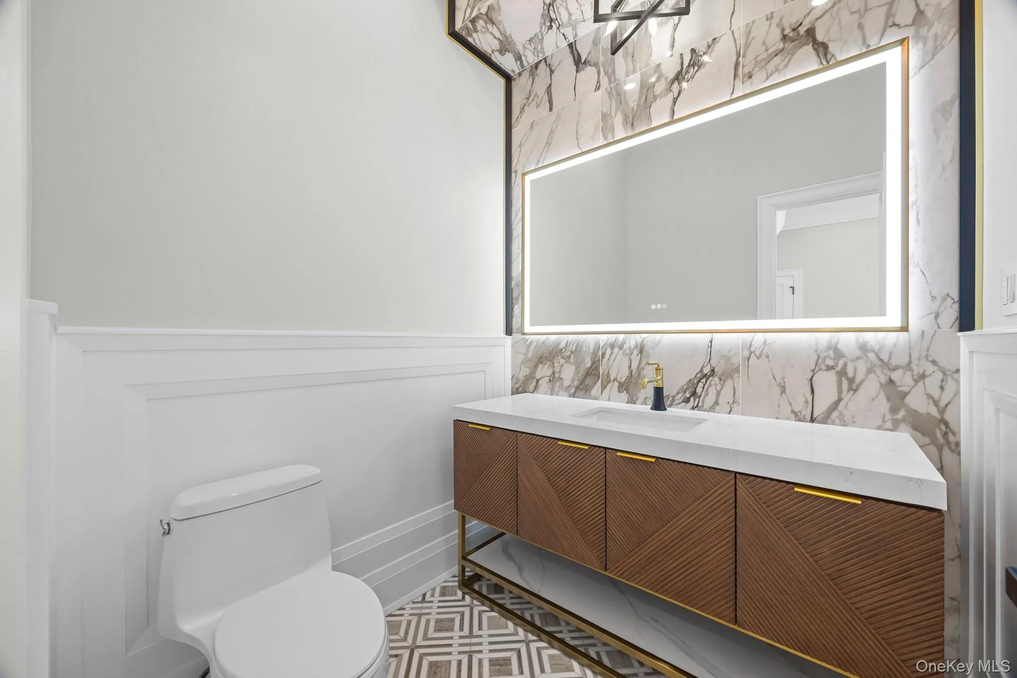 25903 81st Avenue, New York, NY, 6 Bedrooms Bedrooms, 18 Rooms Rooms,5 BathroomsBathrooms,Residential,For Rent,81st,0,1027577 25903 81st Avenue, New York, NY, 6 Bedrooms Bedrooms, 18 Rooms Rooms,5 BathroomsBathrooms,Residential,For Rent,81st,0,1027577