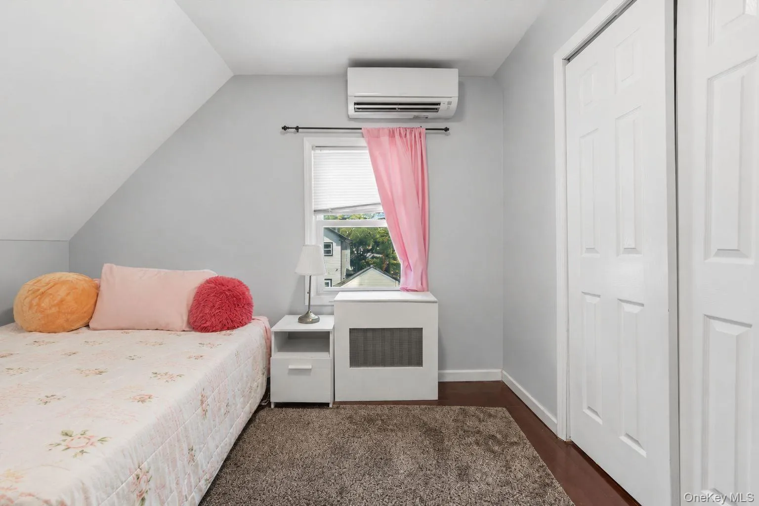 995 Kings Parkway, Hempstead, NY, 3 Bedrooms Bedrooms, 6 Rooms Rooms,2 BathroomsBathrooms,Residential,For Rent,Kings,0,1027579 995 Kings Parkway, Hempstead, NY, 3 Bedrooms Bedrooms, 6 Rooms Rooms,2 BathroomsBathrooms,Residential,For Rent,Kings,0,1027579