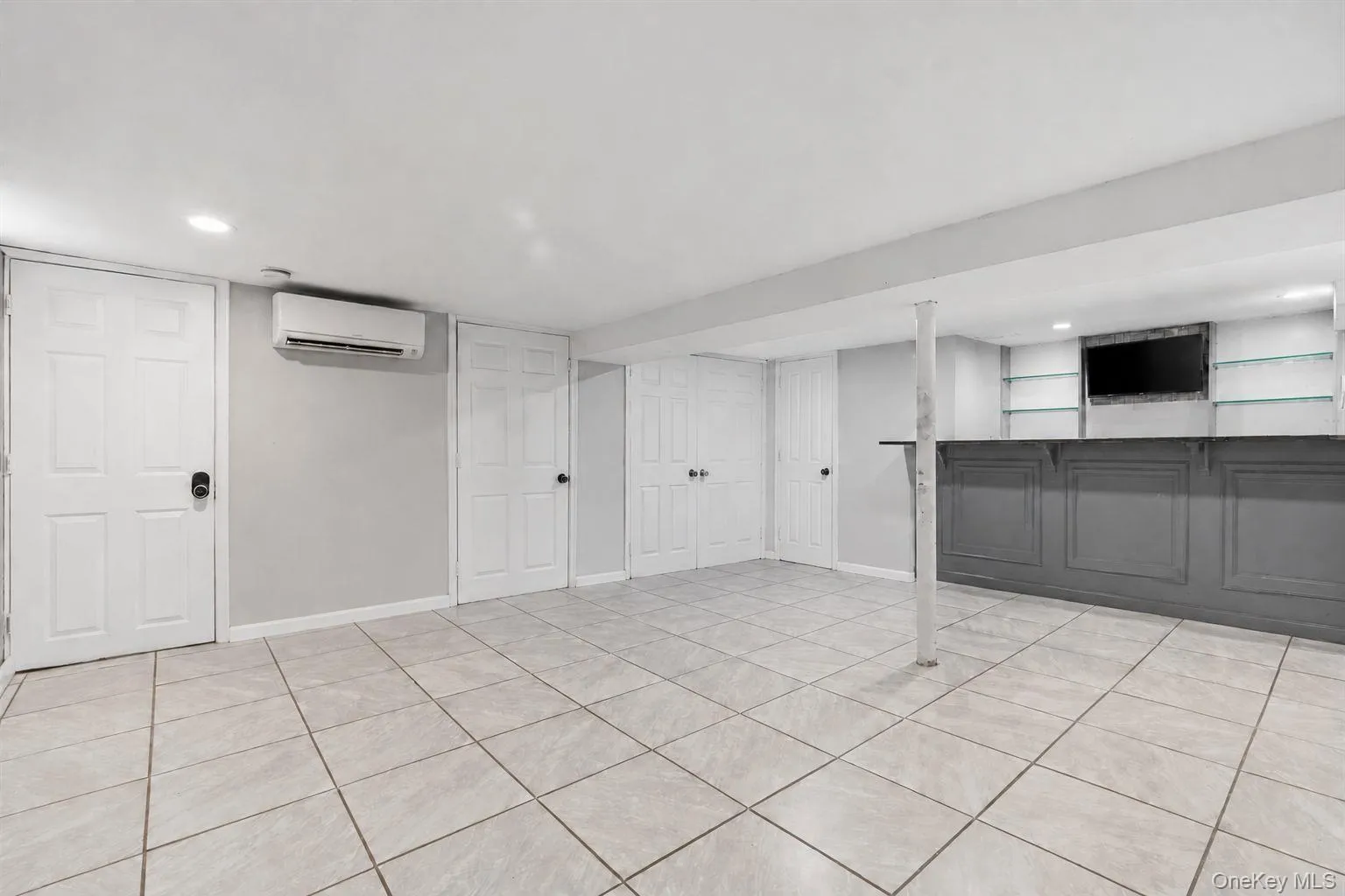 995 Kings Parkway, Hempstead, NY, 3 Bedrooms Bedrooms, 6 Rooms Rooms,2 BathroomsBathrooms,Residential,For Rent,Kings,0,1027579 995 Kings Parkway, Hempstead, NY, 3 Bedrooms Bedrooms, 6 Rooms Rooms,2 BathroomsBathrooms,Residential,For Rent,Kings,0,1027579