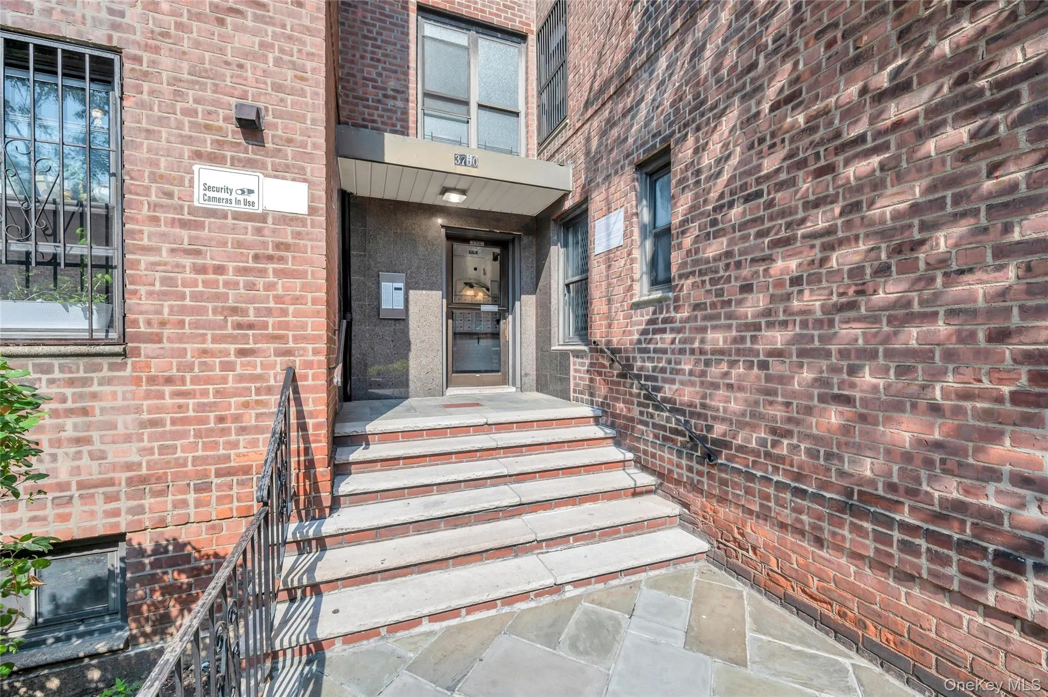 37-50 87th Street, New York, NY, 2 Rooms Rooms,1 BathroomBathrooms,Residential,For Rent,87th,0,1027582 37-50 87th Street, New York, NY, 2 Rooms Rooms,1 BathroomBathrooms,Residential,For Rent,87th,0,1027582