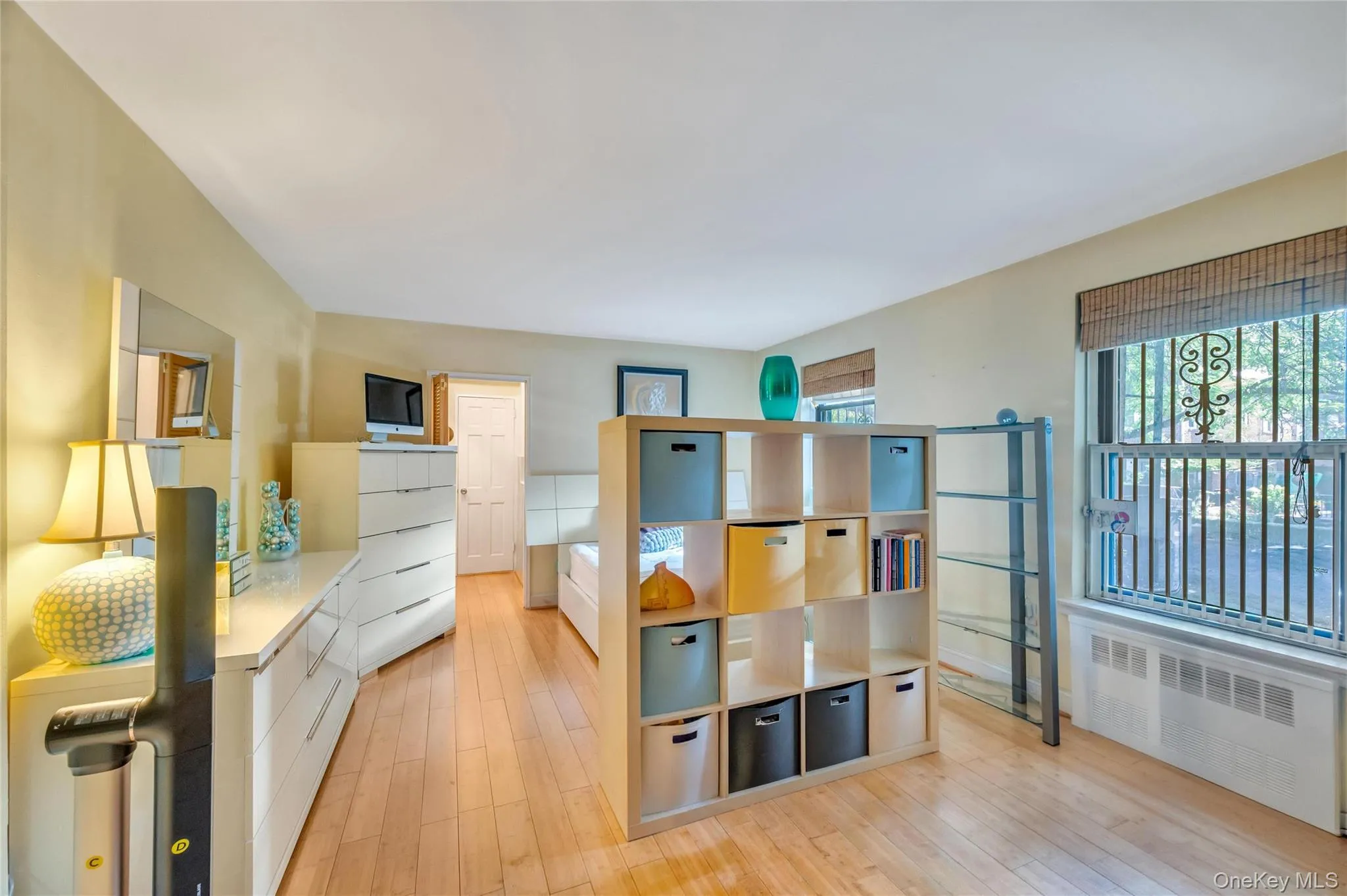 37-50 87th Street, New York, NY, 2 Rooms Rooms,1 BathroomBathrooms,Residential,For Rent,87th,0,1027582 37-50 87th Street, New York, NY, 2 Rooms Rooms,1 BathroomBathrooms,Residential,For Rent,87th,0,1027582