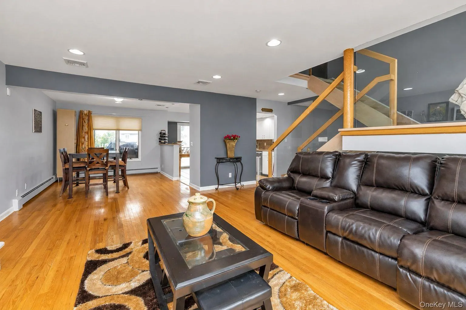 2489 Aron Drive, Hempstead, NY, 5 Bedrooms Bedrooms, 10 Rooms Rooms,3 BathroomsBathrooms,Residential,For Rent,Aron,0,1027585 2489 Aron Drive, Hempstead, NY, 5 Bedrooms Bedrooms, 10 Rooms Rooms,3 BathroomsBathrooms,Residential,For Rent,Aron,0,1027585