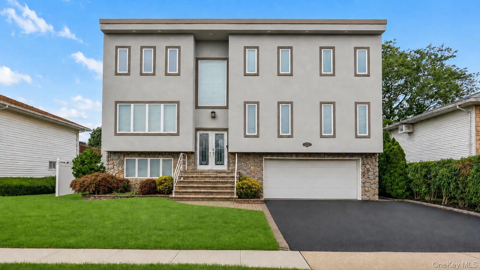 2489 Aron Drive, Hempstead, NY, 5 Bedrooms Bedrooms, 10 Rooms Rooms,3 BathroomsBathrooms,Residential,For Rent,Aron,0,1027585 2489 Aron Drive, Hempstead, NY, 5 Bedrooms Bedrooms, 10 Rooms Rooms,3 BathroomsBathrooms,Residential,For Rent,Aron,0,1027585