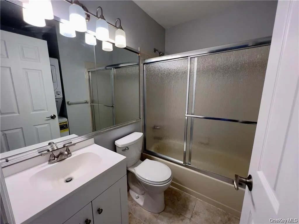 17 Lexington Hill, Monroe, NY, 2 Bedrooms Bedrooms, 5 Rooms Rooms,2 BathroomsBathrooms,Residential Lease,For Rent,Lexington,0,1027587 17 Lexington Hill, Monroe, NY, 2 Bedrooms Bedrooms, 5 Rooms Rooms,2 BathroomsBathrooms,Residential Lease,For Rent,Lexington,0,1027587