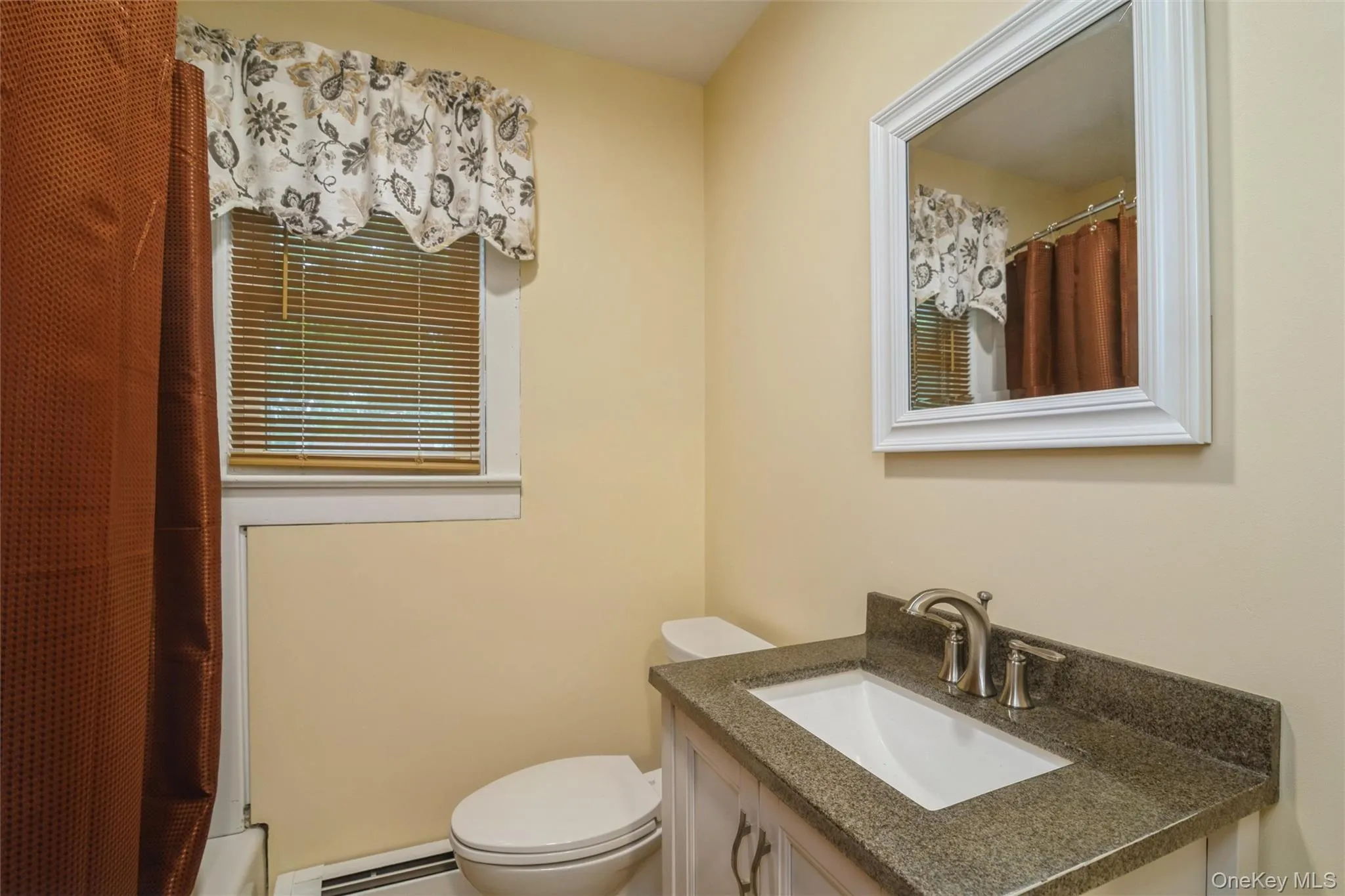 46 Mc Gaw Avenue, Brookhaven, NY, 4 Bedrooms Bedrooms, 7 Rooms Rooms,1 BathroomBathrooms,Residential,For Rent,Mc Gaw,0,1027588 46 Mc Gaw Avenue, Brookhaven, NY, 4 Bedrooms Bedrooms, 7 Rooms Rooms,1 BathroomBathrooms,Residential,For Rent,Mc Gaw,0,1027588