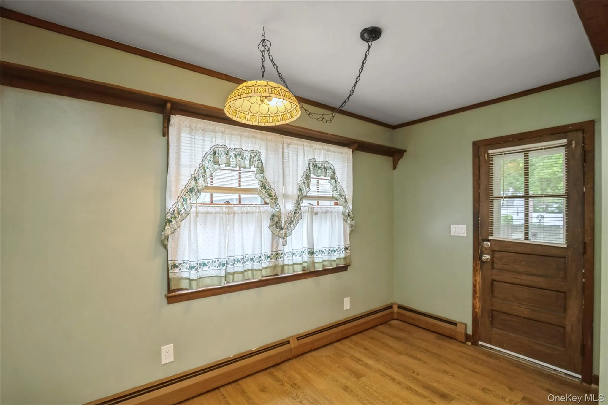 46 Mc Gaw Avenue, Brookhaven, NY, 4 Bedrooms Bedrooms, 7 Rooms Rooms,1 BathroomBathrooms,Residential,For Rent,Mc Gaw,0,1027588 46 Mc Gaw Avenue, Brookhaven, NY, 4 Bedrooms Bedrooms, 7 Rooms Rooms,1 BathroomBathrooms,Residential,For Rent,Mc Gaw,0,1027588