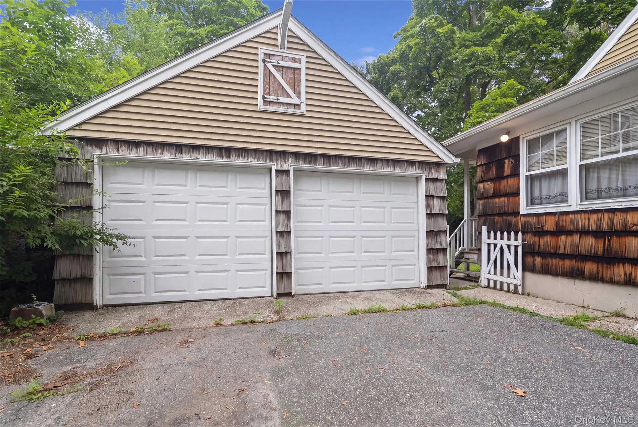 46 Mc Gaw Avenue, Brookhaven, NY, 4 Bedrooms Bedrooms, 7 Rooms Rooms,1 BathroomBathrooms,Residential,For Rent,Mc Gaw,0,1027588 46 Mc Gaw Avenue, Brookhaven, NY, 4 Bedrooms Bedrooms, 7 Rooms Rooms,1 BathroomBathrooms,Residential,For Rent,Mc Gaw,0,1027588