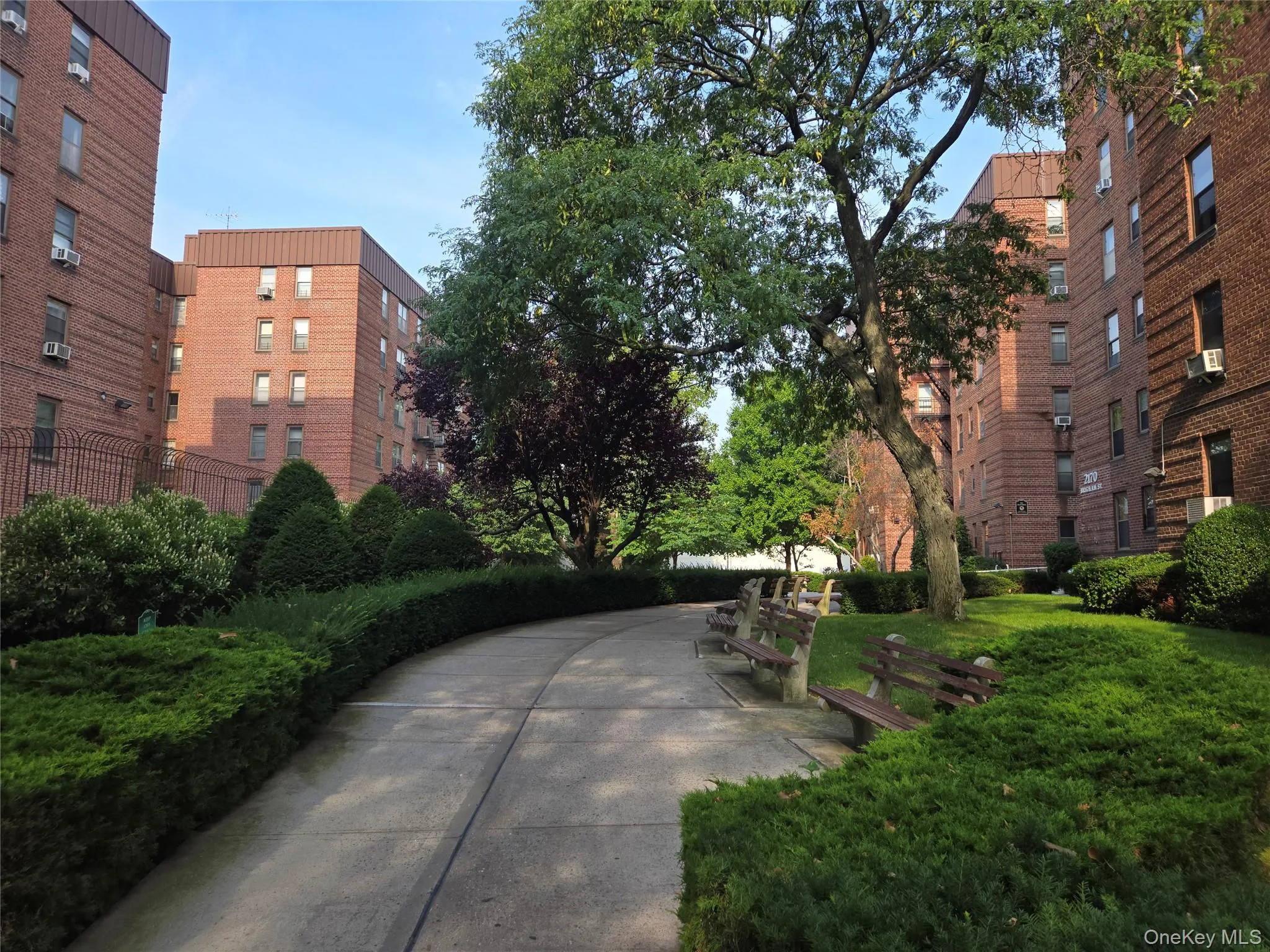 2190 Brigham Street, New York, NY, 2 Bedrooms Bedrooms, 5 Rooms Rooms,1 BathroomBathrooms,Residential,For Rent,Brigham,0,1027589 2190 Brigham Street, New York, NY, 2 Bedrooms Bedrooms, 5 Rooms Rooms,1 BathroomBathrooms,Residential,For Rent,Brigham,0,1027589