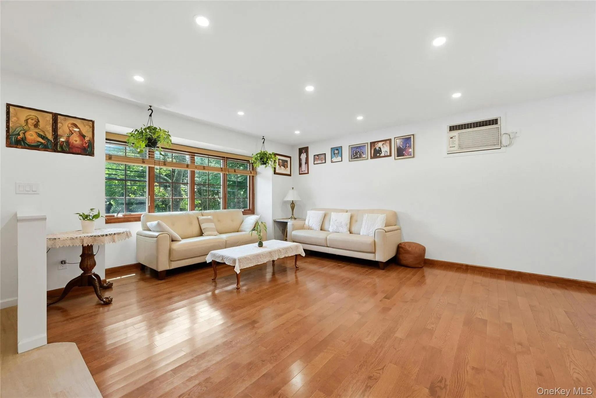 95 Miller Boulevard, Oyster Bay, NY, 4 Bedrooms Bedrooms, 8 Rooms Rooms,3 BathroomsBathrooms,Residential,For Rent,Miller,0,1027591 95 Miller Boulevard, Oyster Bay, NY, 4 Bedrooms Bedrooms, 8 Rooms Rooms,3 BathroomsBathrooms,Residential,For Rent,Miller,0,1027591