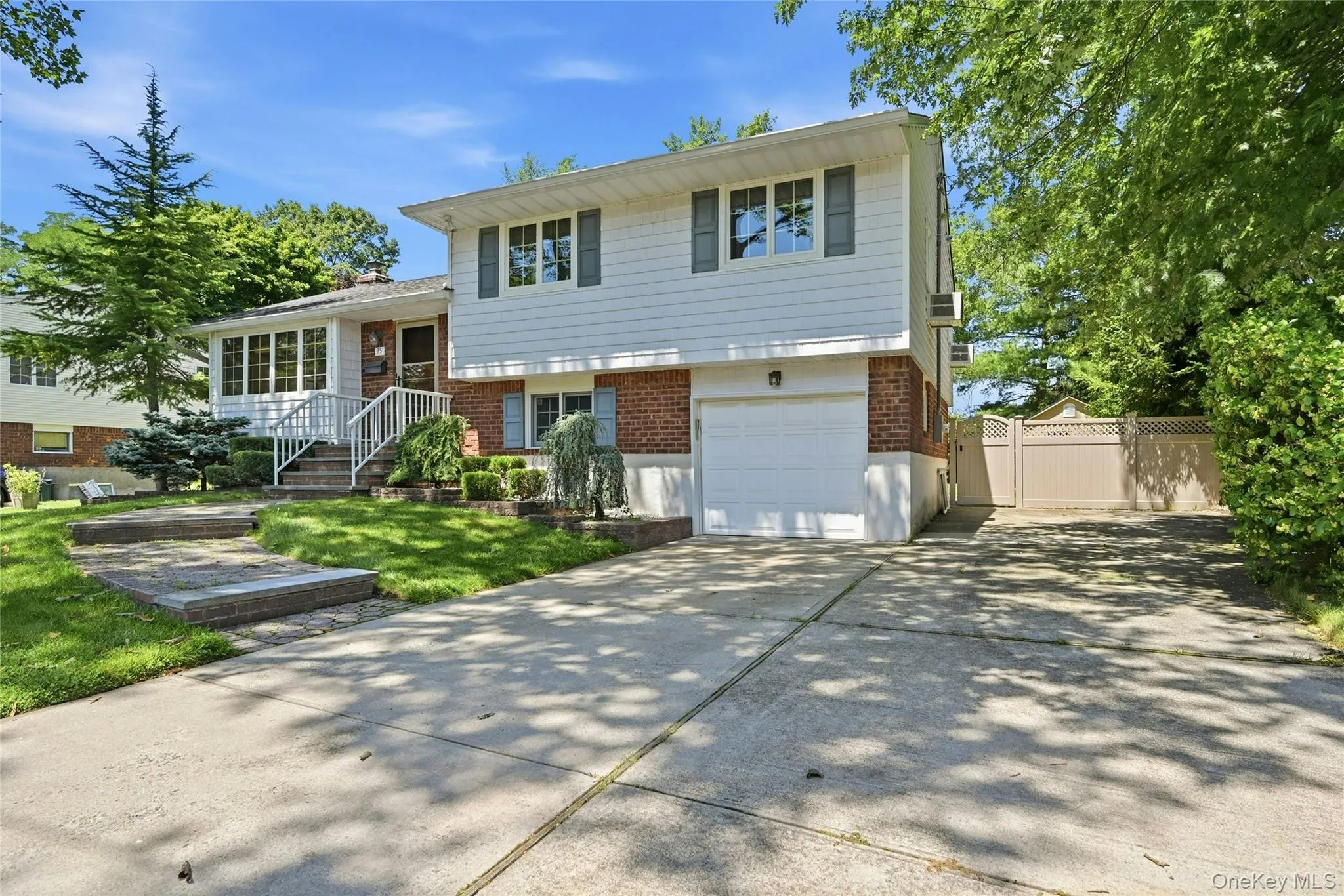 95 Miller Boulevard, Oyster Bay, NY, 4 Bedrooms Bedrooms, 8 Rooms Rooms,3 BathroomsBathrooms,Residential,For Rent,Miller,0,1027591 95 Miller Boulevard, Oyster Bay, NY, 4 Bedrooms Bedrooms, 8 Rooms Rooms,3 BathroomsBathrooms,Residential,For Rent,Miller,0,1027591