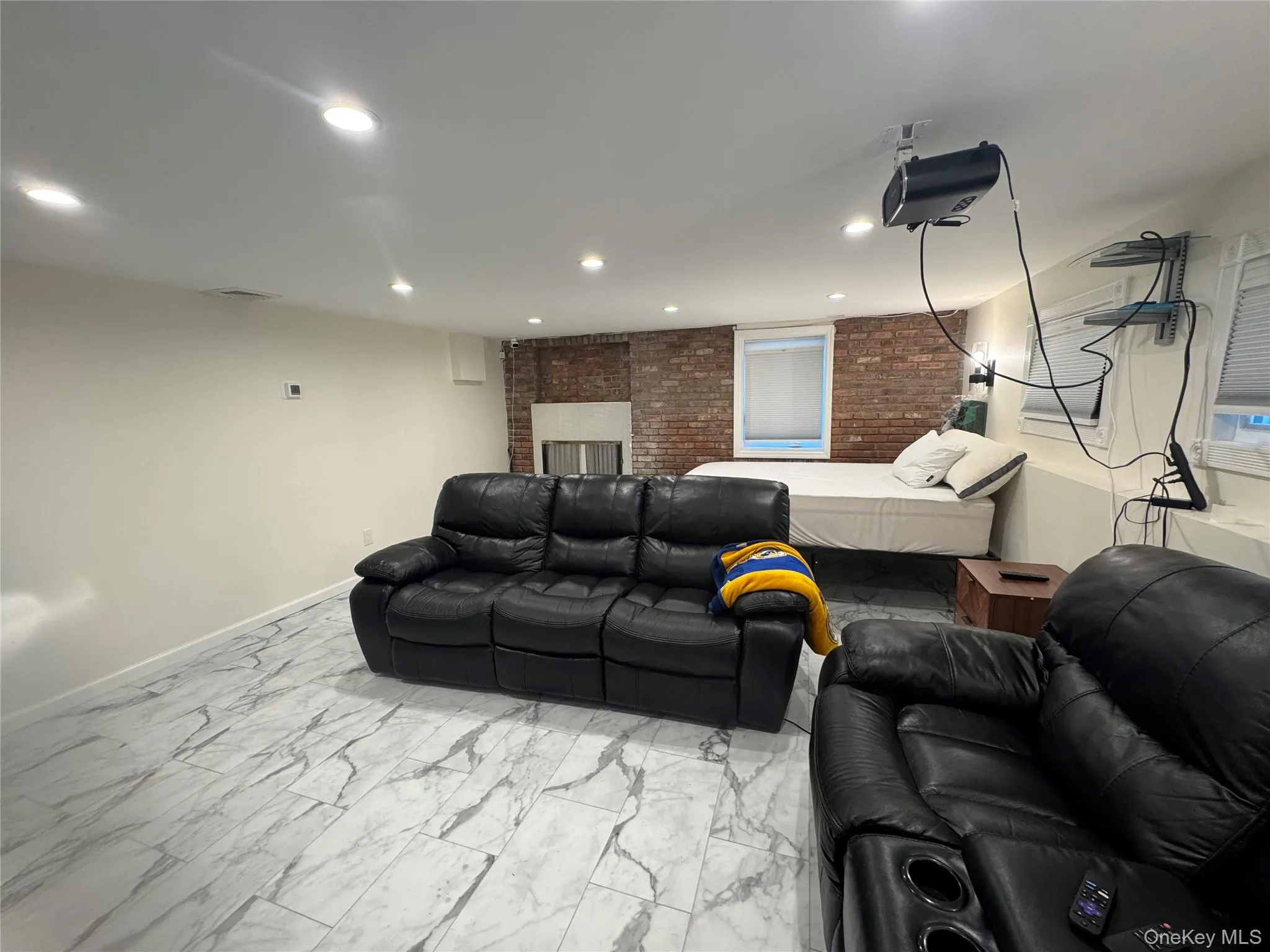 6 Raphael Street, Huntington, NY, 5 Bedrooms Bedrooms, 8 Rooms Rooms,3 BathroomsBathrooms,Residential Lease,For Rent,Raphael,0,1027592 6 Raphael Street, Huntington, NY, 5 Bedrooms Bedrooms, 8 Rooms Rooms,3 BathroomsBathrooms,Residential Lease,For Rent,Raphael,0,1027592