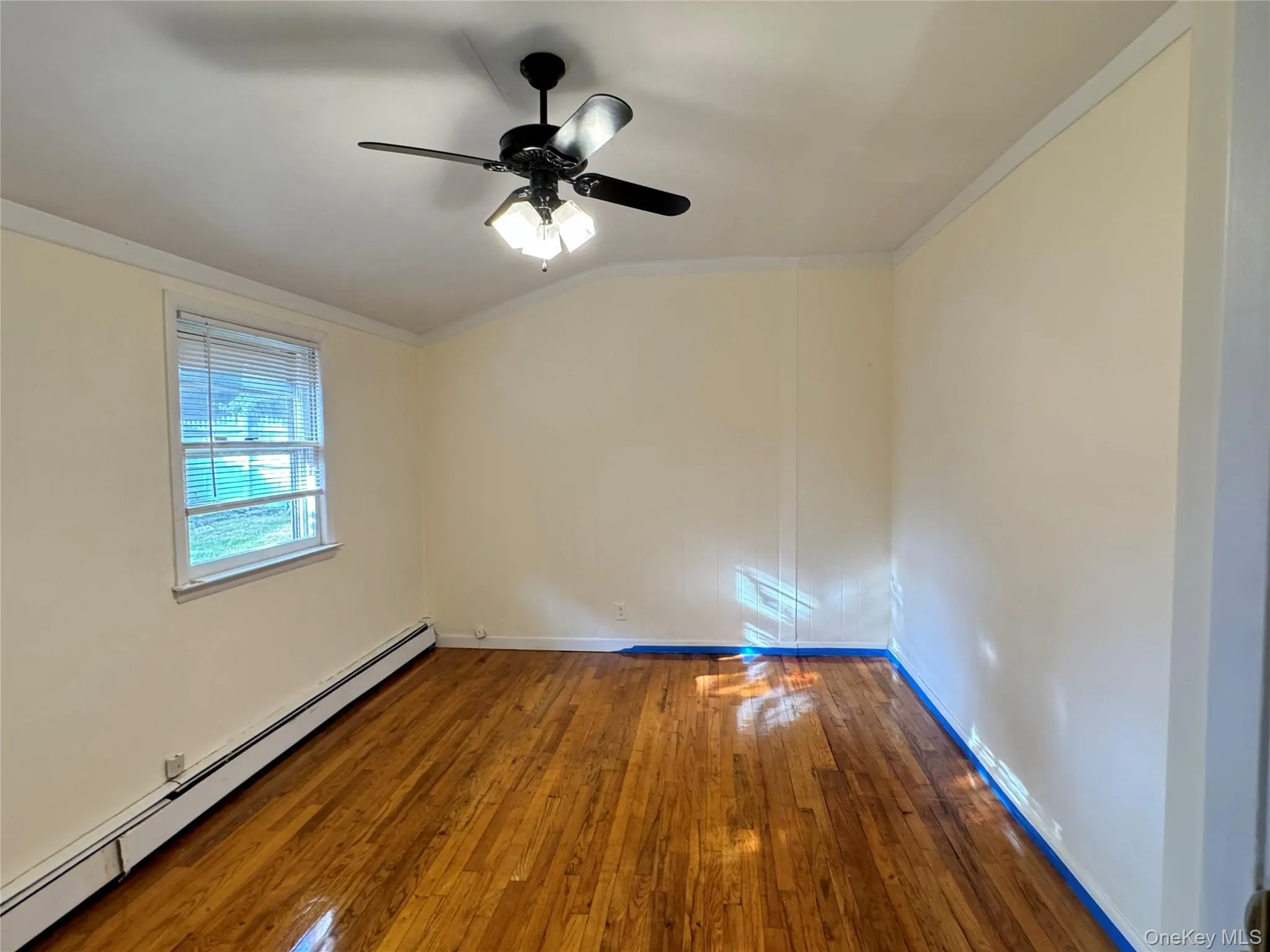 8 Blackberry Lane, Huntington, NY, 3 Bedrooms Bedrooms, 6 Rooms Rooms,1 BathroomBathrooms,Residential Lease,For Rent,Blackberry,0,1027593 8 Blackberry Lane, Huntington, NY, 3 Bedrooms Bedrooms, 6 Rooms Rooms,1 BathroomBathrooms,Residential Lease,For Rent,Blackberry,0,1027593