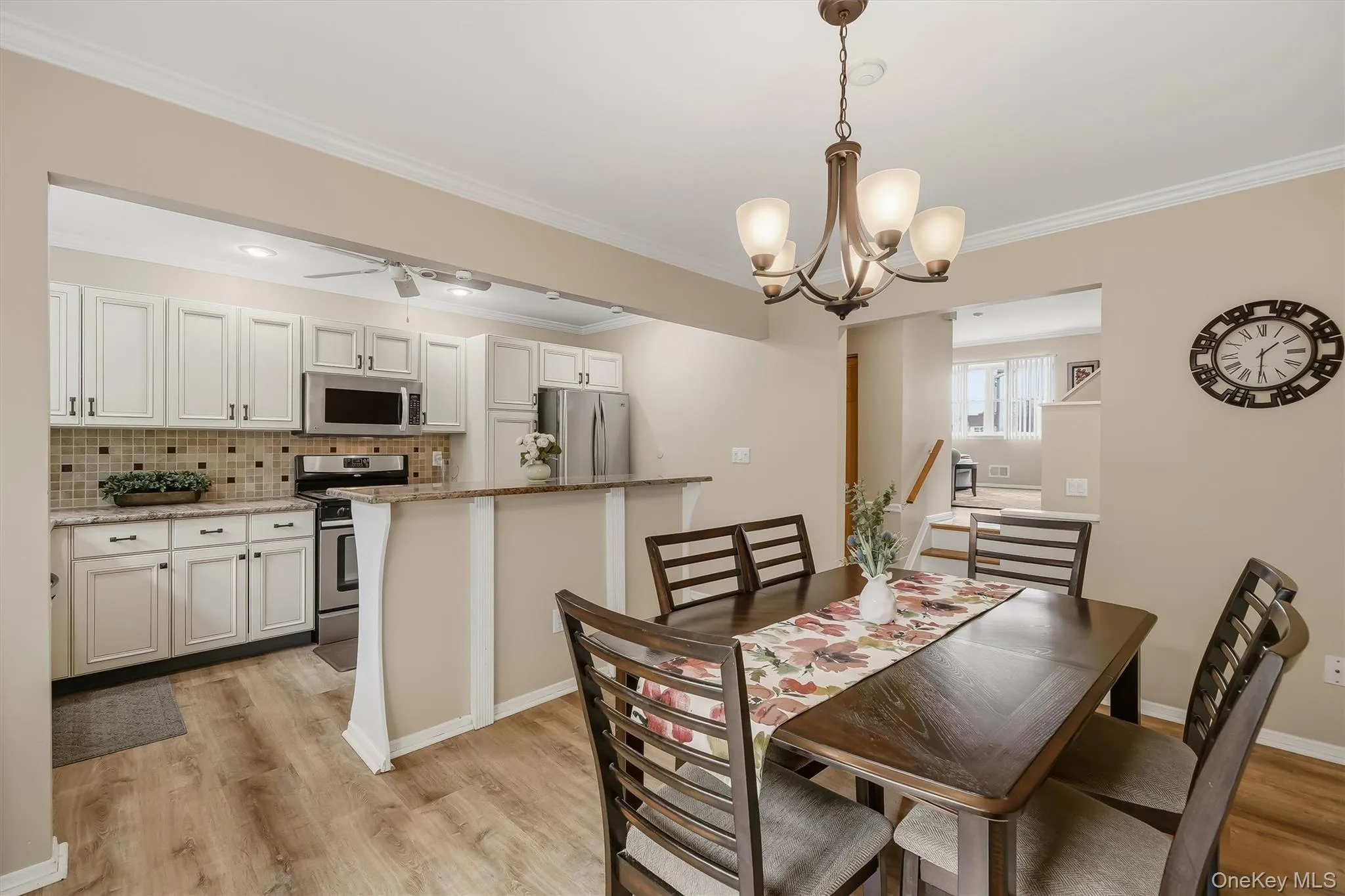 20 Milford Court, Clarkstown, NY, 2 Bedrooms Bedrooms, 6 Rooms Rooms,2 BathroomsBathrooms,Residential,For Rent,Milford,0,1027595 20 Milford Court, Clarkstown, NY, 2 Bedrooms Bedrooms, 6 Rooms Rooms,2 BathroomsBathrooms,Residential,For Rent,Milford,0,1027595