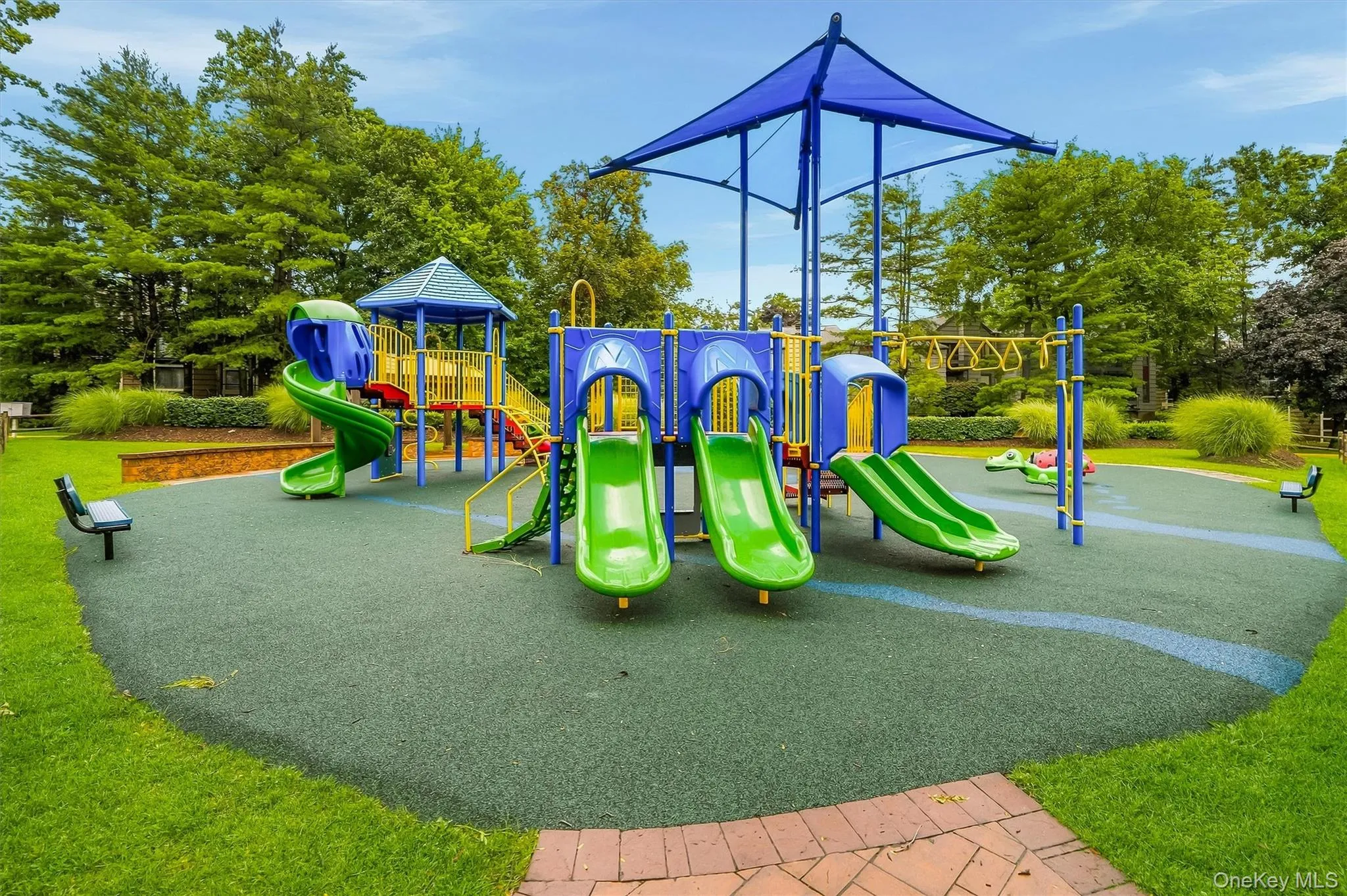 20 Milford Court, Clarkstown, NY, 2 Bedrooms Bedrooms, 6 Rooms Rooms,2 BathroomsBathrooms,Residential,For Rent,Milford,0,1027595 20 Milford Court, Clarkstown, NY, 2 Bedrooms Bedrooms, 6 Rooms Rooms,2 BathroomsBathrooms,Residential,For Rent,Milford,0,1027595