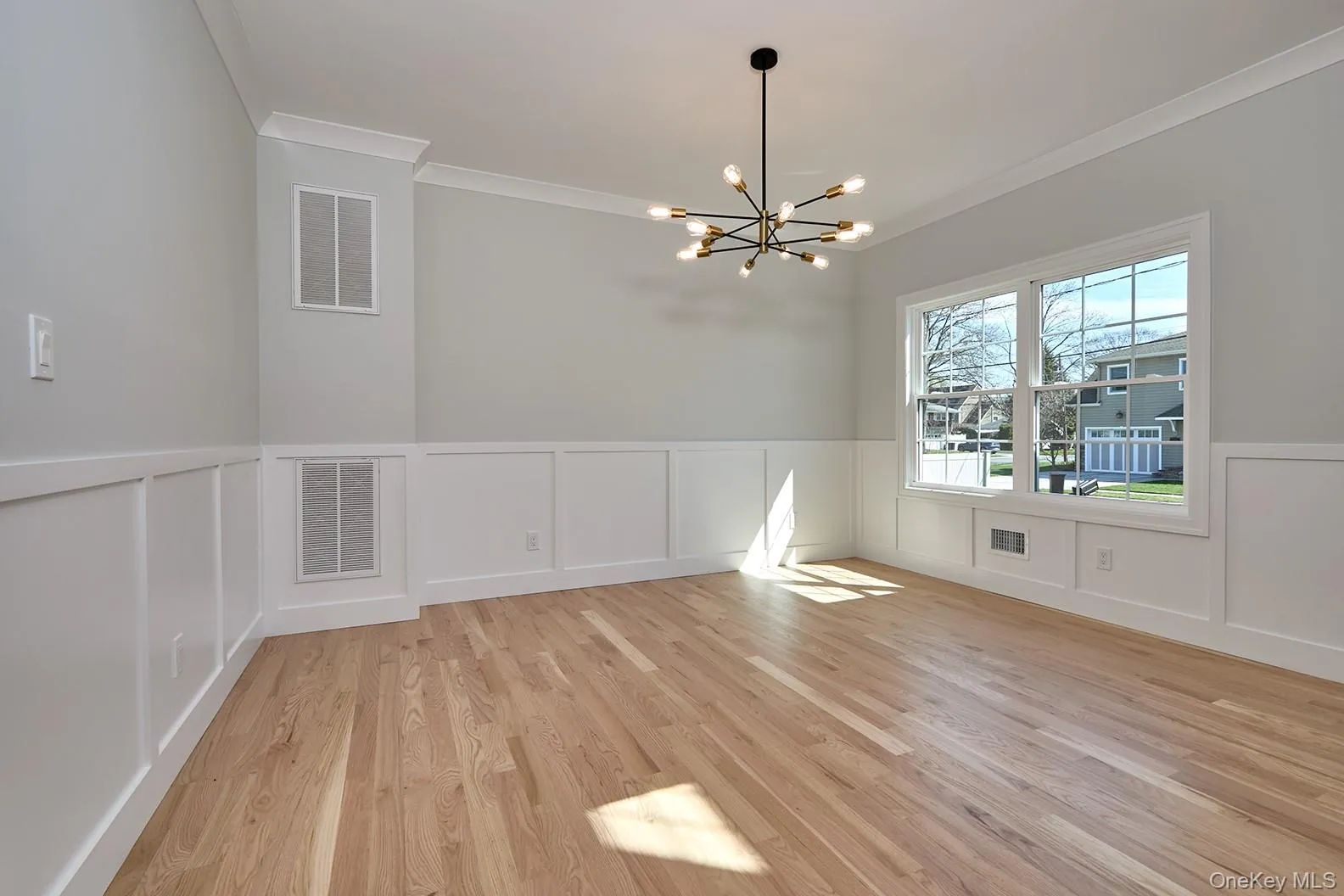 104 Maeder Avenue, Hempstead, NY, 5 Bedrooms Bedrooms, 10 Rooms Rooms,3 BathroomsBathrooms,Residential,For Rent,Maeder,0,1027596 104 Maeder Avenue, Hempstead, NY, 5 Bedrooms Bedrooms, 10 Rooms Rooms,3 BathroomsBathrooms,Residential,For Rent,Maeder,0,1027596