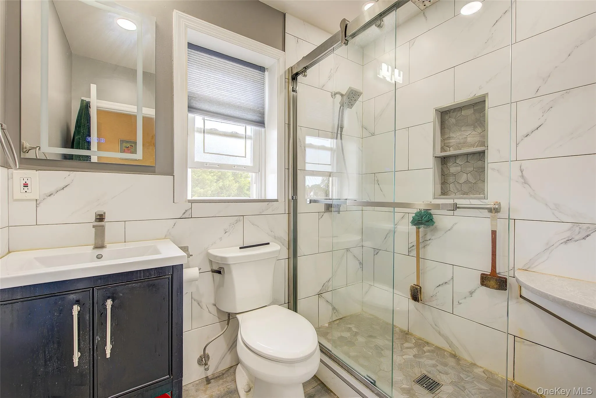 223-42 114th Avenue, New York, NY, 3 Bedrooms Bedrooms, 6 Rooms Rooms,1 BathroomBathrooms,Residential,For Rent,114th,0,1027598 223-42 114th Avenue, New York, NY, 3 Bedrooms Bedrooms, 6 Rooms Rooms,1 BathroomBathrooms,Residential,For Rent,114th,0,1027598