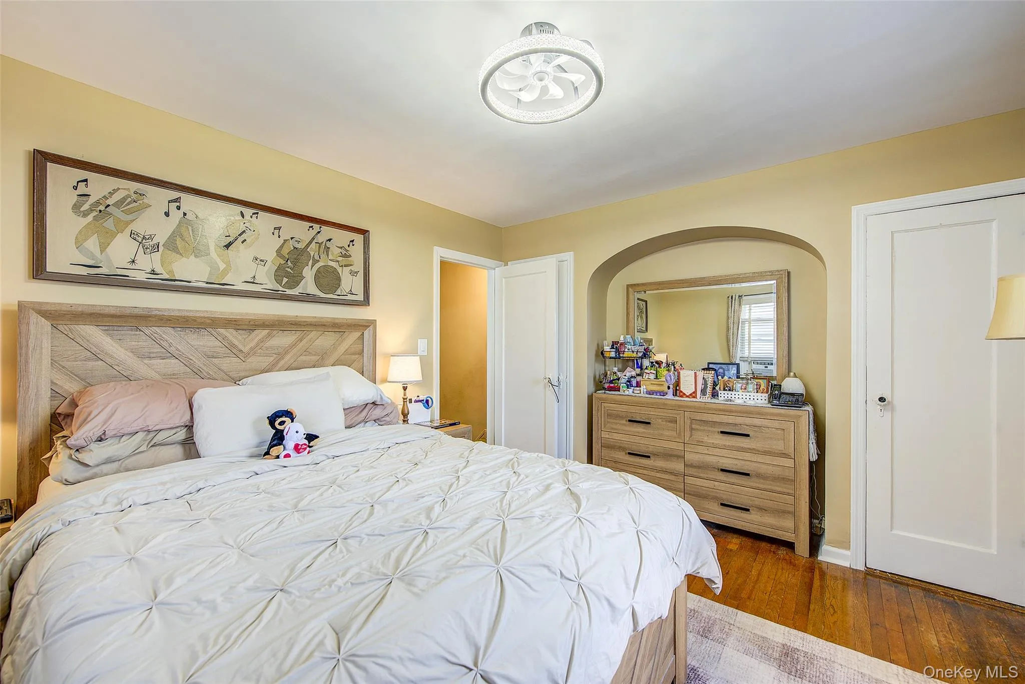 223-42 114th Avenue, New York, NY, 3 Bedrooms Bedrooms, 6 Rooms Rooms,1 BathroomBathrooms,Residential,For Rent,114th,0,1027598 223-42 114th Avenue, New York, NY, 3 Bedrooms Bedrooms, 6 Rooms Rooms,1 BathroomBathrooms,Residential,For Rent,114th,0,1027598