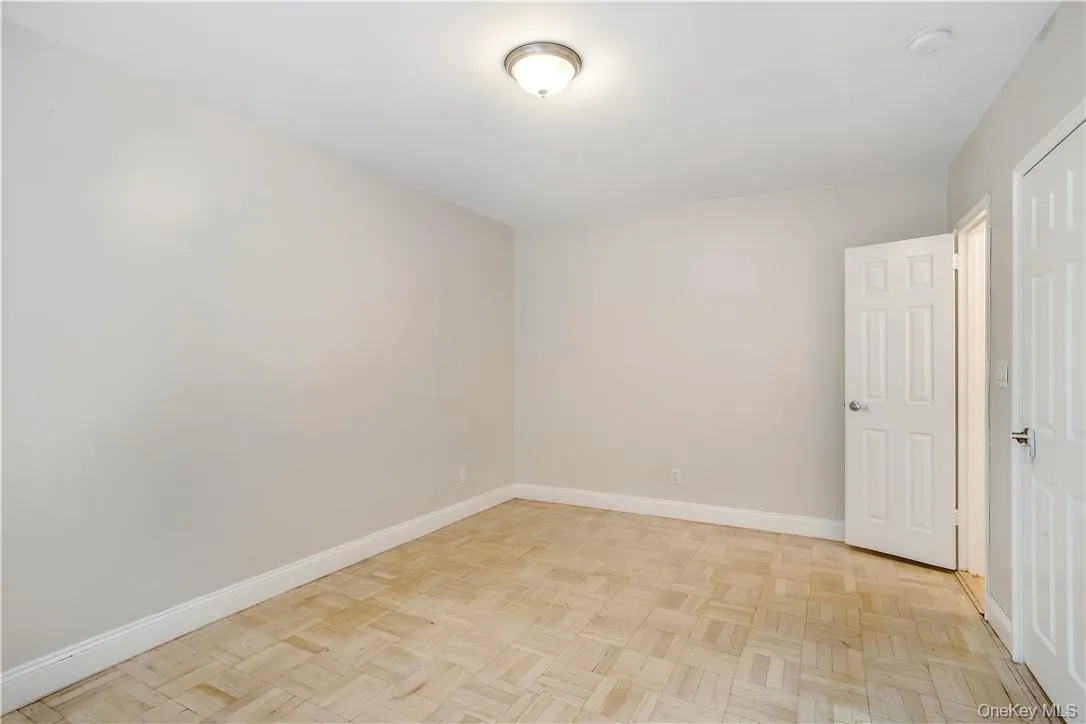 140 Hartsdale Avenue, Greenburgh, NY, 2 Bedrooms Bedrooms, 4 Rooms Rooms,1 BathroomBathrooms,Residential Lease,For Rent,Hartsdale,0,1027605 140 Hartsdale Avenue, Greenburgh, NY, 2 Bedrooms Bedrooms, 4 Rooms Rooms,1 BathroomBathrooms,Residential Lease,For Rent,Hartsdale,0,1027605