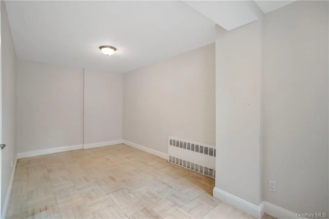 140 Hartsdale Avenue, Greenburgh, NY, 2 Bedrooms Bedrooms, 4 Rooms Rooms,1 BathroomBathrooms,Residential Lease,For Rent,Hartsdale,0,1027605 140 Hartsdale Avenue, Greenburgh, NY, 2 Bedrooms Bedrooms, 4 Rooms Rooms,1 BathroomBathrooms,Residential Lease,For Rent,Hartsdale,0,1027605