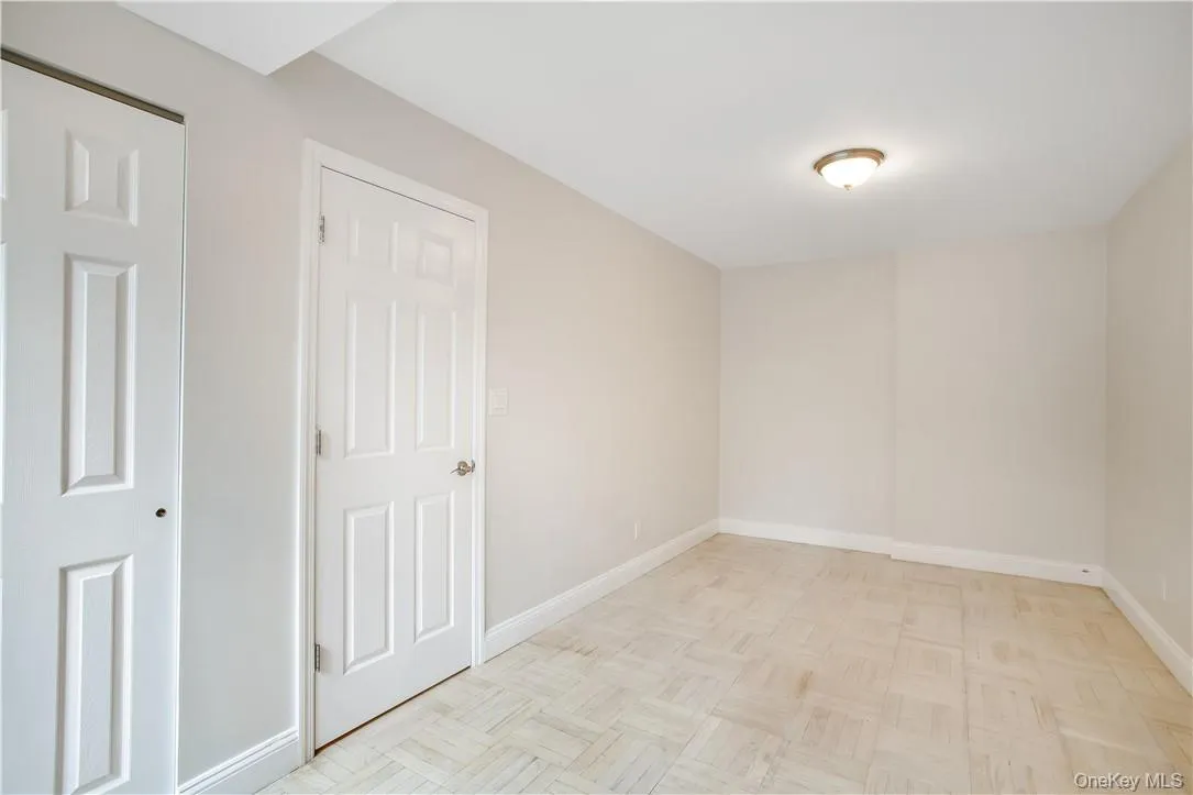 140 Hartsdale Avenue, Greenburgh, NY, 2 Bedrooms Bedrooms, 4 Rooms Rooms,1 BathroomBathrooms,Residential Lease,For Rent,Hartsdale,0,1027605 140 Hartsdale Avenue, Greenburgh, NY, 2 Bedrooms Bedrooms, 4 Rooms Rooms,1 BathroomBathrooms,Residential Lease,For Rent,Hartsdale,0,1027605