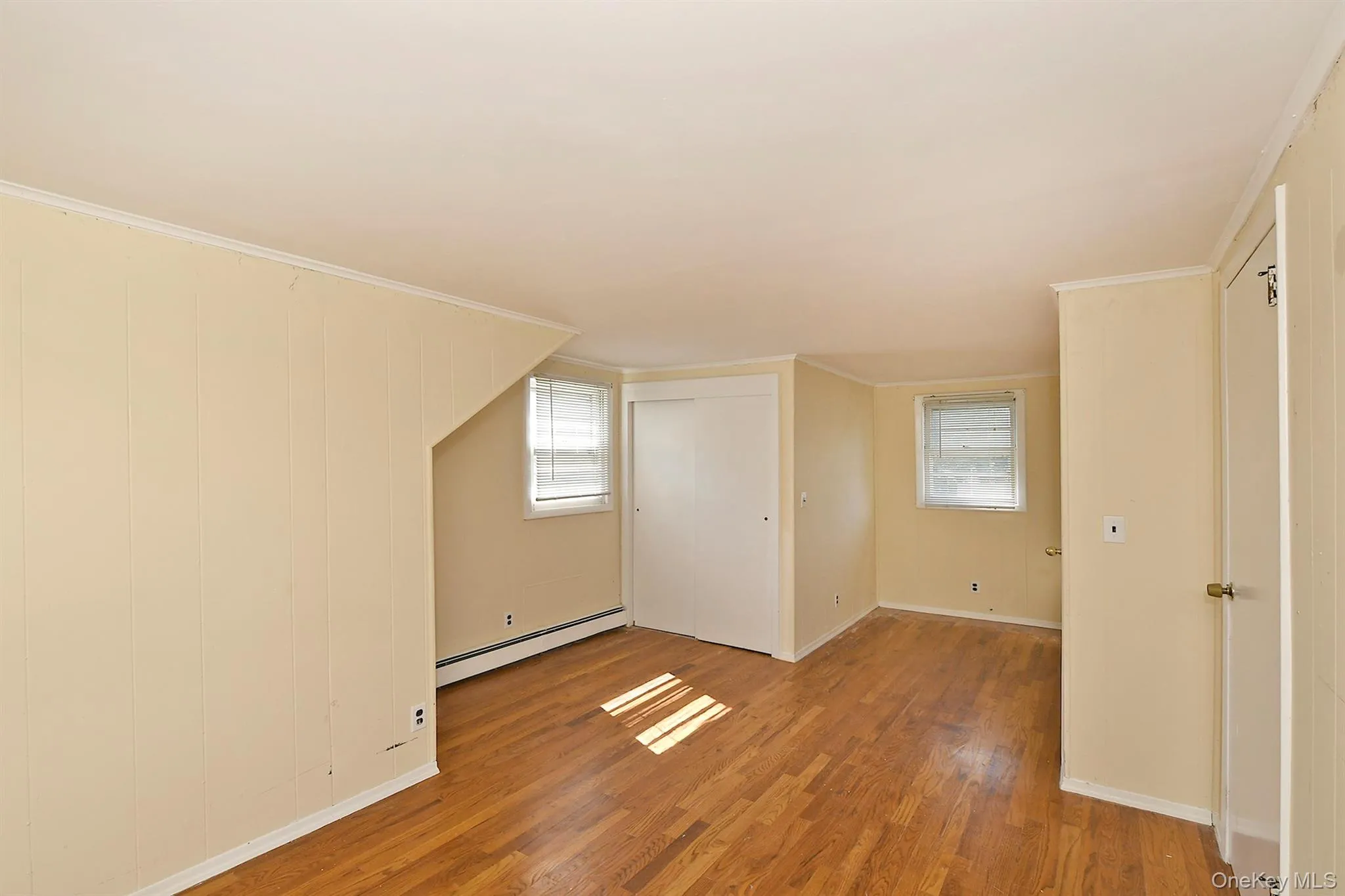 31 Lieper Street, Huntington, NY, 4 Bedrooms Bedrooms, 7 Rooms Rooms,2 BathroomsBathrooms,Residential,For Rent,Lieper,0,1027606 31 Lieper Street, Huntington, NY, 4 Bedrooms Bedrooms, 7 Rooms Rooms,2 BathroomsBathrooms,Residential,For Rent,Lieper,0,1027606