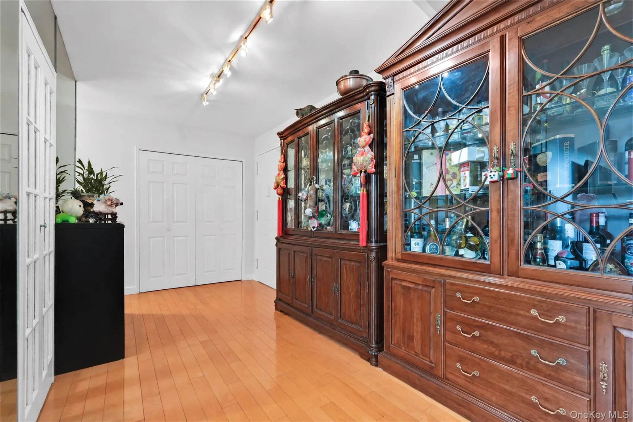 138-25 31 Drive, New York, NY, 1 Bedroom Bedrooms, 4 Rooms Rooms,1 BathroomBathrooms,Residential,For Rent,31,0,1027607 138-25 31 Drive, New York, NY, 1 Bedroom Bedrooms, 4 Rooms Rooms,1 BathroomBathrooms,Residential,For Rent,31,0,1027607