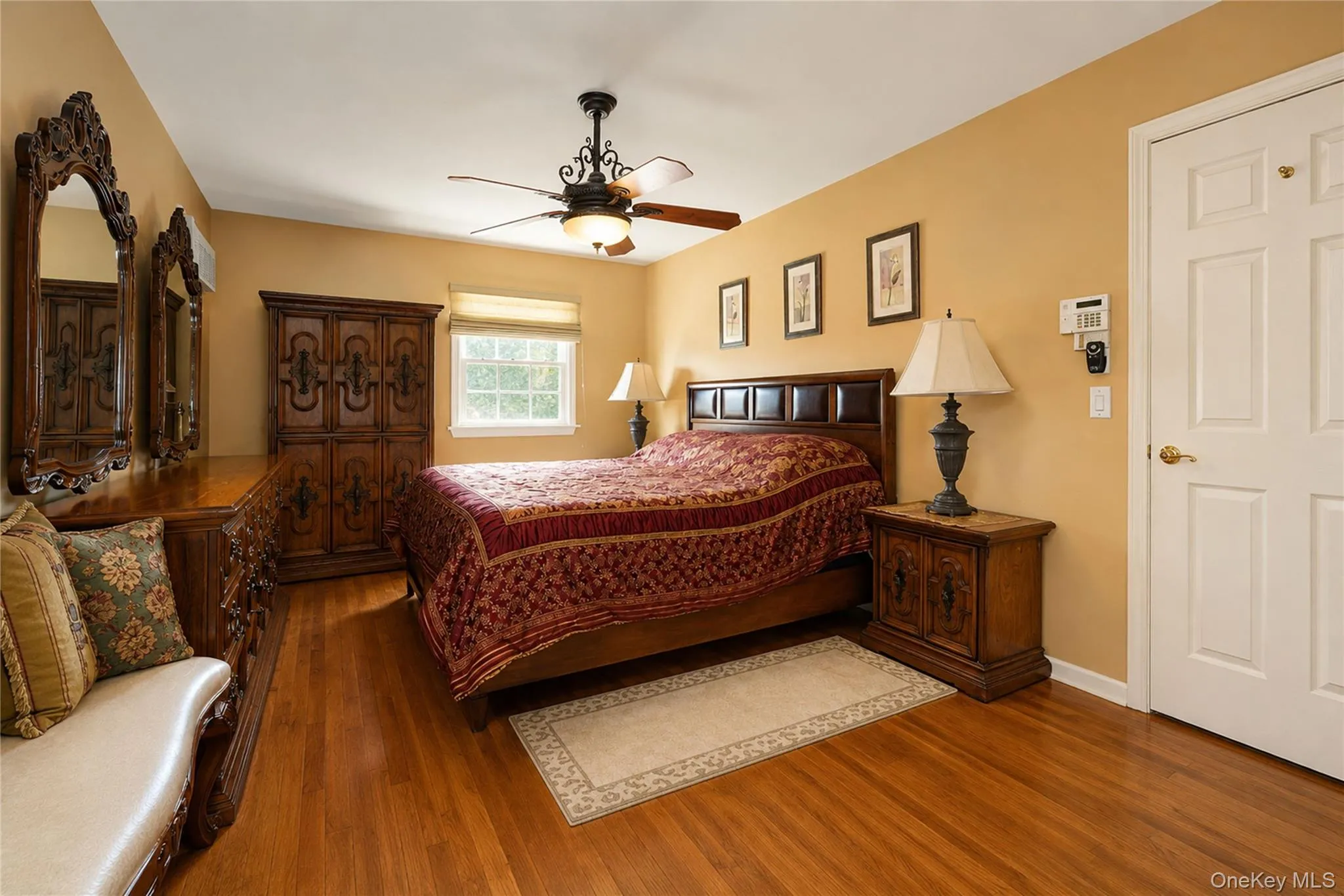 Warm-toned interior with wood-finish flooring Warm-toned interior with wood-finish flooring