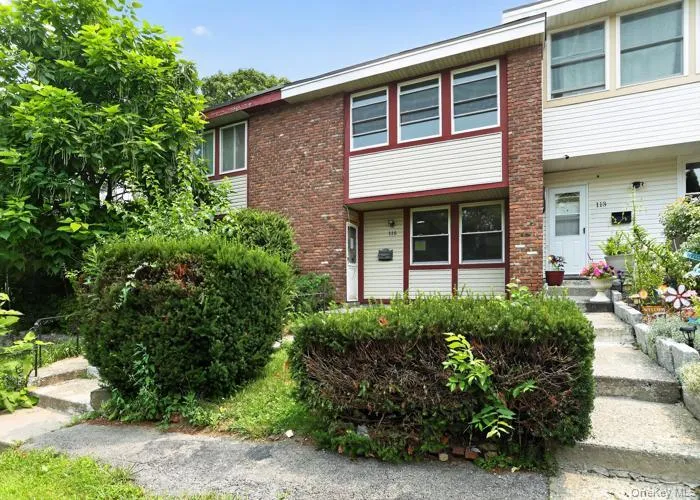 115 Rolling Way, Peekskill, NY, 3 Bedrooms Bedrooms, 6 Rooms Rooms,1 BathroomBathrooms,Residential,For Rent,Rolling,0,1027623 115 Rolling Way, Peekskill, NY, 3 Bedrooms Bedrooms, 6 Rooms Rooms,1 BathroomBathrooms,Residential,For Rent,Rolling,0,1027623