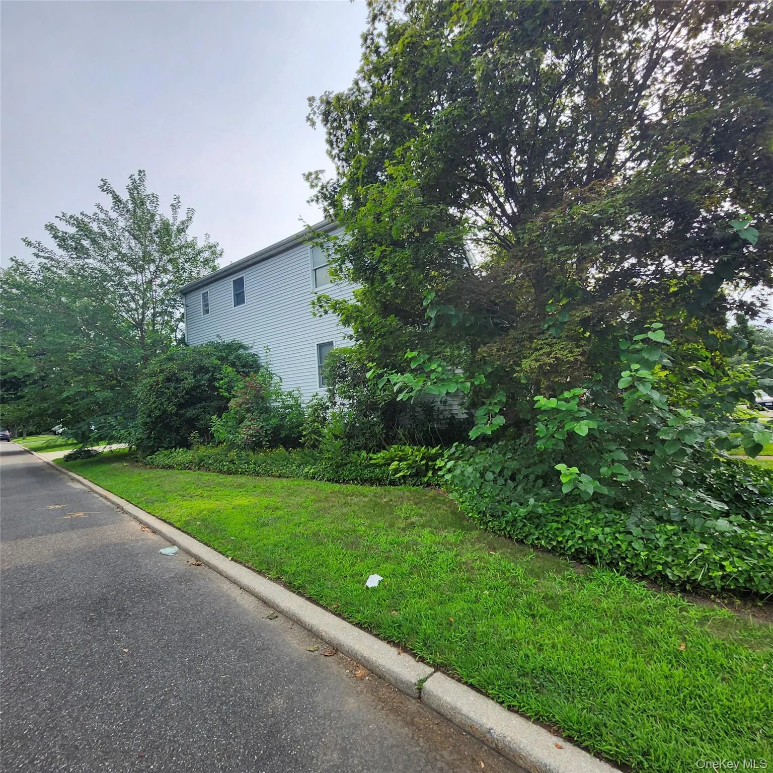34 Parkside Drive, Oyster Bay, NY, 3 Bedrooms Bedrooms, 6 Rooms Rooms,2 BathroomsBathrooms,Residential Lease,For Rent,Parkside,0,1027638 34 Parkside Drive, Oyster Bay, NY, 3 Bedrooms Bedrooms, 6 Rooms Rooms,2 BathroomsBathrooms,Residential Lease,For Rent,Parkside,0,1027638