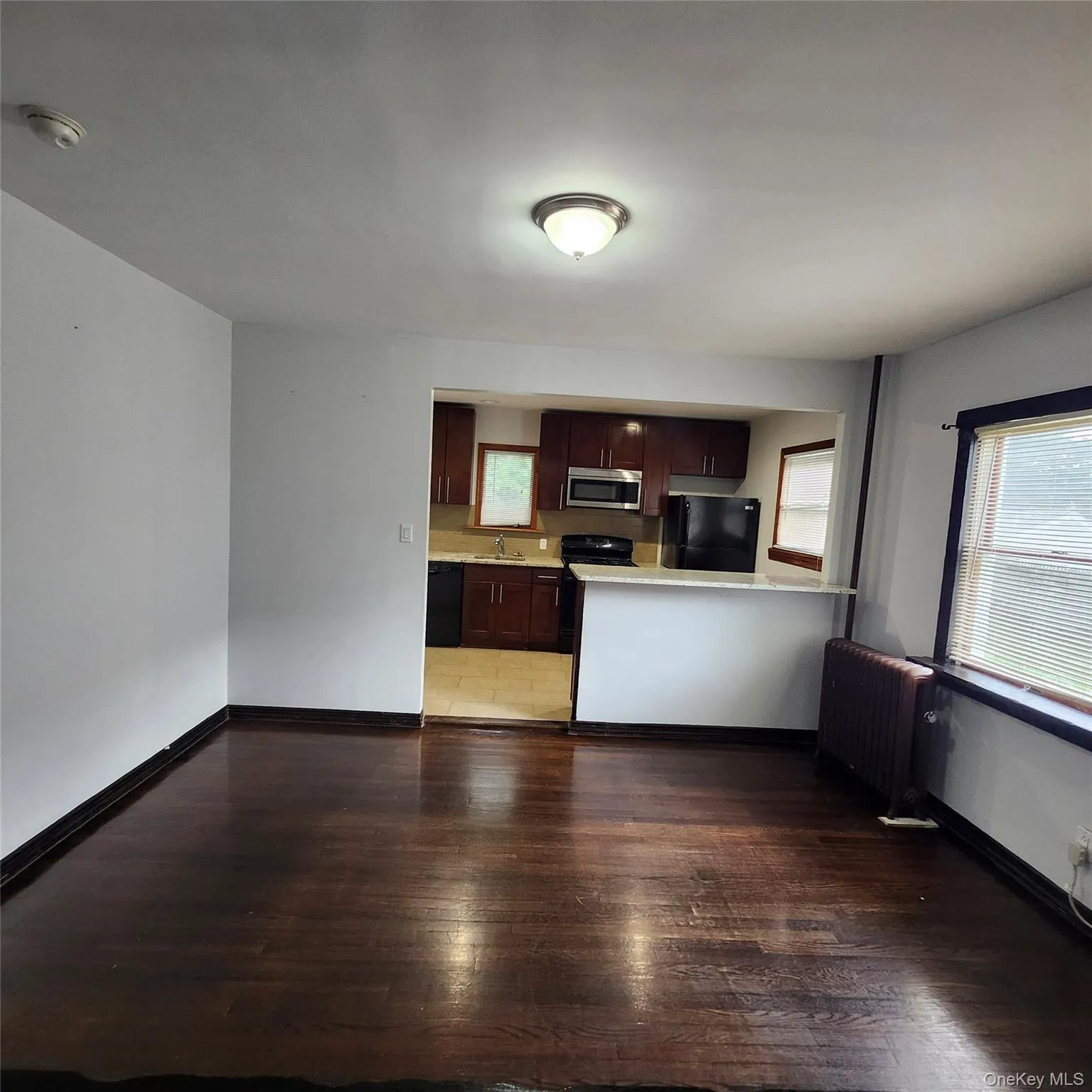 34 Parkside Drive, Oyster Bay, NY, 3 Bedrooms Bedrooms, 6 Rooms Rooms,2 BathroomsBathrooms,Residential Lease,For Rent,Parkside,0,1027638 34 Parkside Drive, Oyster Bay, NY, 3 Bedrooms Bedrooms, 6 Rooms Rooms,2 BathroomsBathrooms,Residential Lease,For Rent,Parkside,0,1027638
