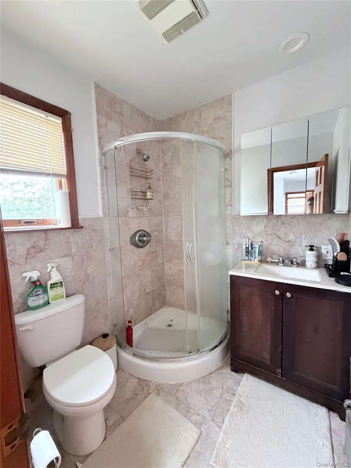 34 Parkside Drive, Oyster Bay, NY, 3 Bedrooms Bedrooms, 6 Rooms Rooms,2 BathroomsBathrooms,Residential Lease,For Rent,Parkside,0,1027638 34 Parkside Drive, Oyster Bay, NY, 3 Bedrooms Bedrooms, 6 Rooms Rooms,2 BathroomsBathrooms,Residential Lease,For Rent,Parkside,0,1027638