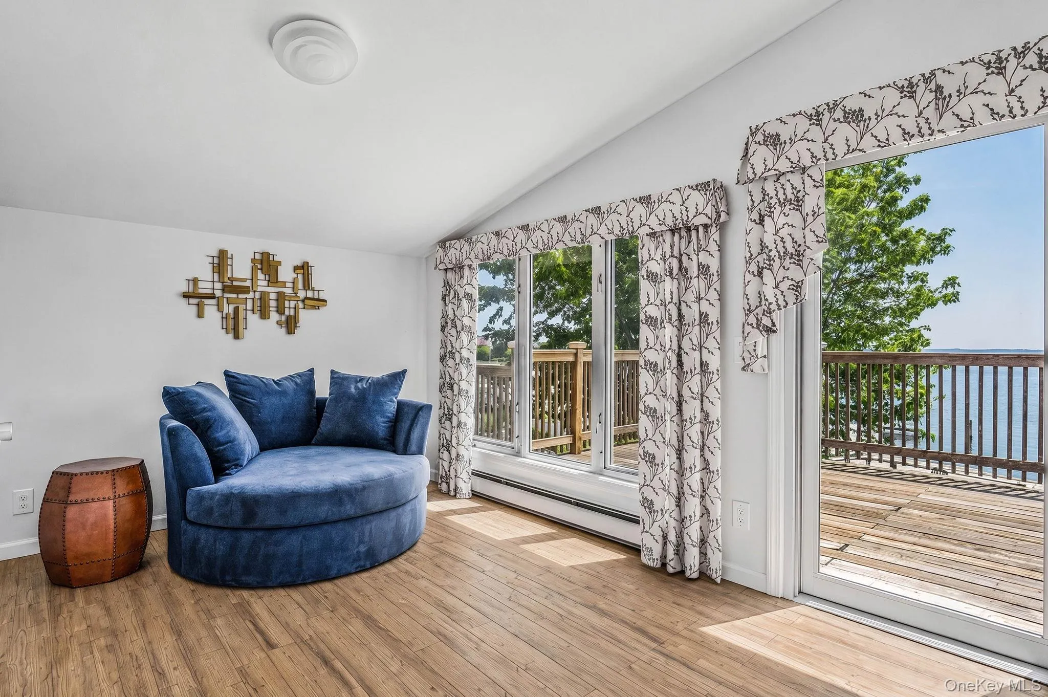 16 Brockmeyer Drive, Oyster Bay, NY, 4 Bedrooms Bedrooms, 8 Rooms Rooms,2 BathroomsBathrooms,Residential,For Rent,Brockmeyer,0,1027652 16 Brockmeyer Drive, Oyster Bay, NY, 4 Bedrooms Bedrooms, 8 Rooms Rooms,2 BathroomsBathrooms,Residential,For Rent,Brockmeyer,0,1027652