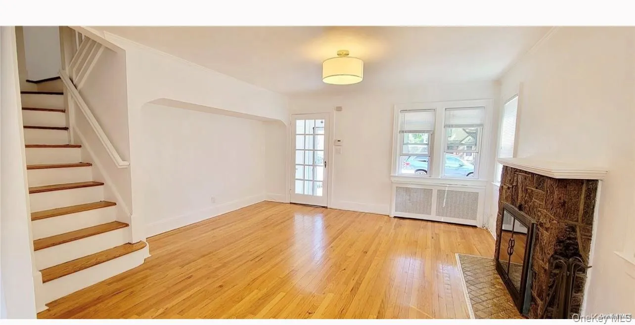 19 Poppy Avenue, Hempstead, NY, 3 Bedrooms Bedrooms, 6 Rooms Rooms,2 BathroomsBathrooms,Residential Lease,For Rent,Poppy,0,1027654 19 Poppy Avenue, Hempstead, NY, 3 Bedrooms Bedrooms, 6 Rooms Rooms,2 BathroomsBathrooms,Residential Lease,For Rent,Poppy,0,1027654