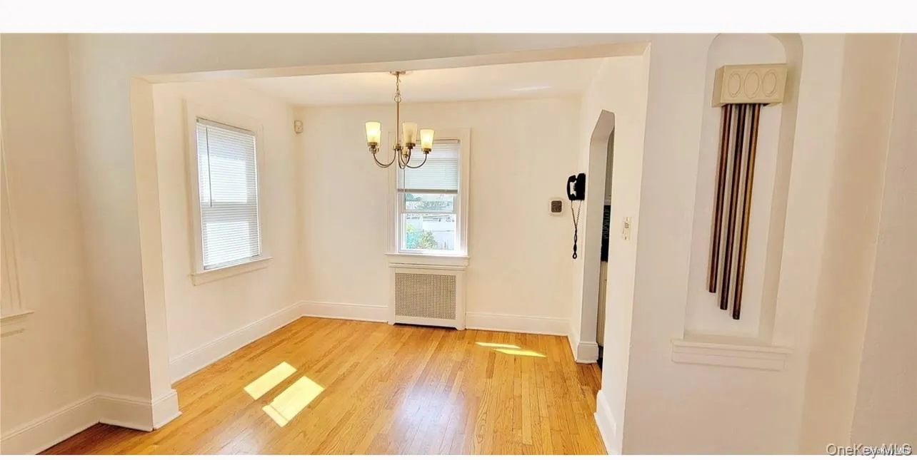 19 Poppy Avenue, Hempstead, NY, 3 Bedrooms Bedrooms, 6 Rooms Rooms,2 BathroomsBathrooms,Residential Lease,For Rent,Poppy,0,1027654 19 Poppy Avenue, Hempstead, NY, 3 Bedrooms Bedrooms, 6 Rooms Rooms,2 BathroomsBathrooms,Residential Lease,For Rent,Poppy,0,1027654