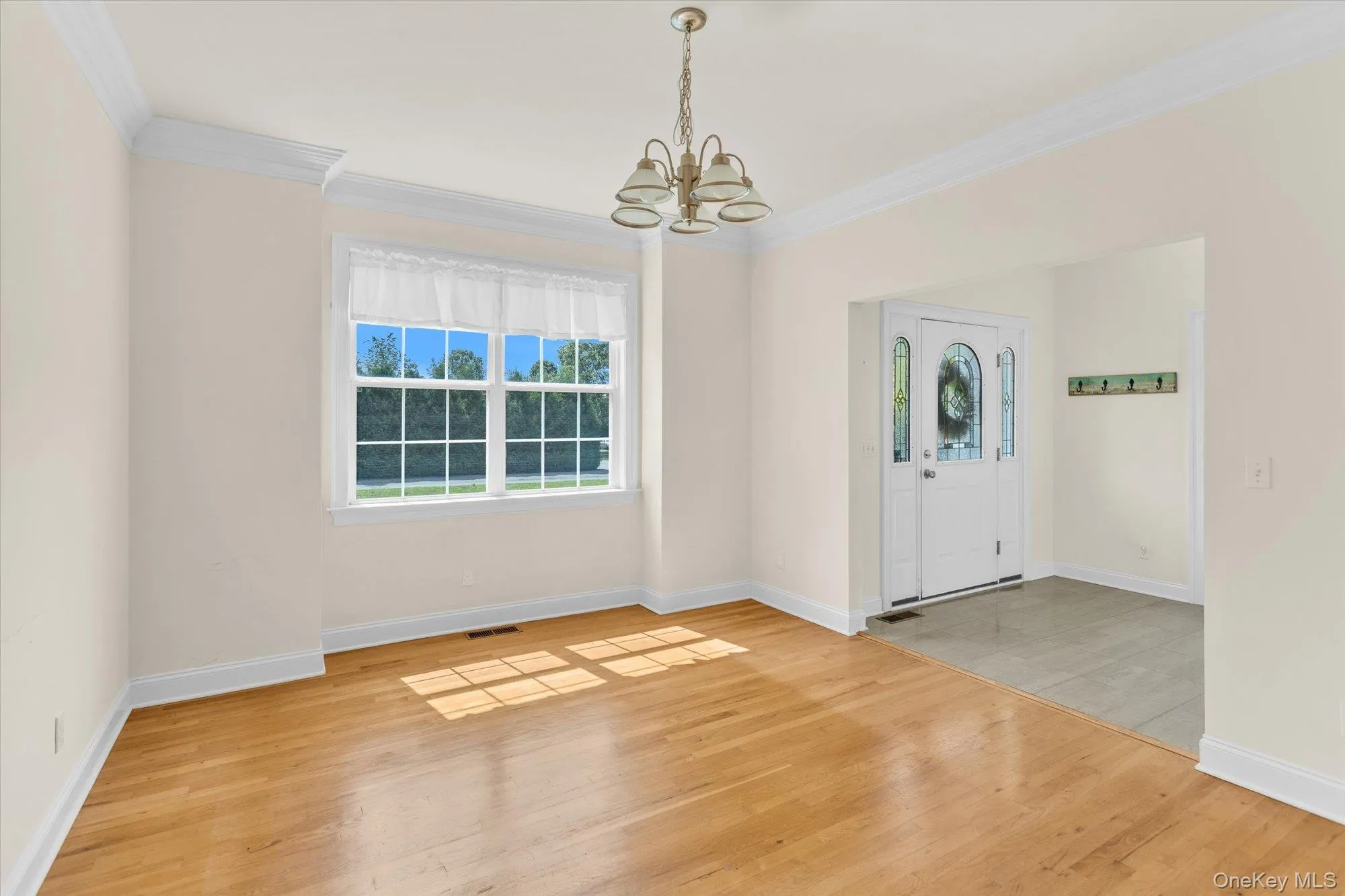 723 Doctors Path Estates, Riverhead, NY, 3 Bedrooms Bedrooms, 8 Rooms Rooms,2 BathroomsBathrooms,Residential,For Rent,Doctors Path,0,1027659 723 Doctors Path Estates, Riverhead, NY, 3 Bedrooms Bedrooms, 8 Rooms Rooms,2 BathroomsBathrooms,Residential,For Rent,Doctors Path,0,1027659