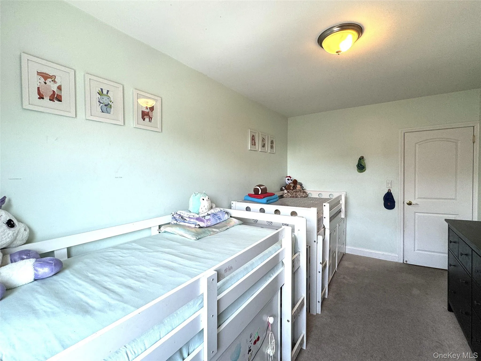 141-02 78th Road, New York, NY, 2 Bedrooms Bedrooms, 5 Rooms Rooms,1 BathroomBathrooms,Residential,For Rent,78th,0,1027666 141-02 78th Road, New York, NY, 2 Bedrooms Bedrooms, 5 Rooms Rooms,1 BathroomBathrooms,Residential,For Rent,78th,0,1027666