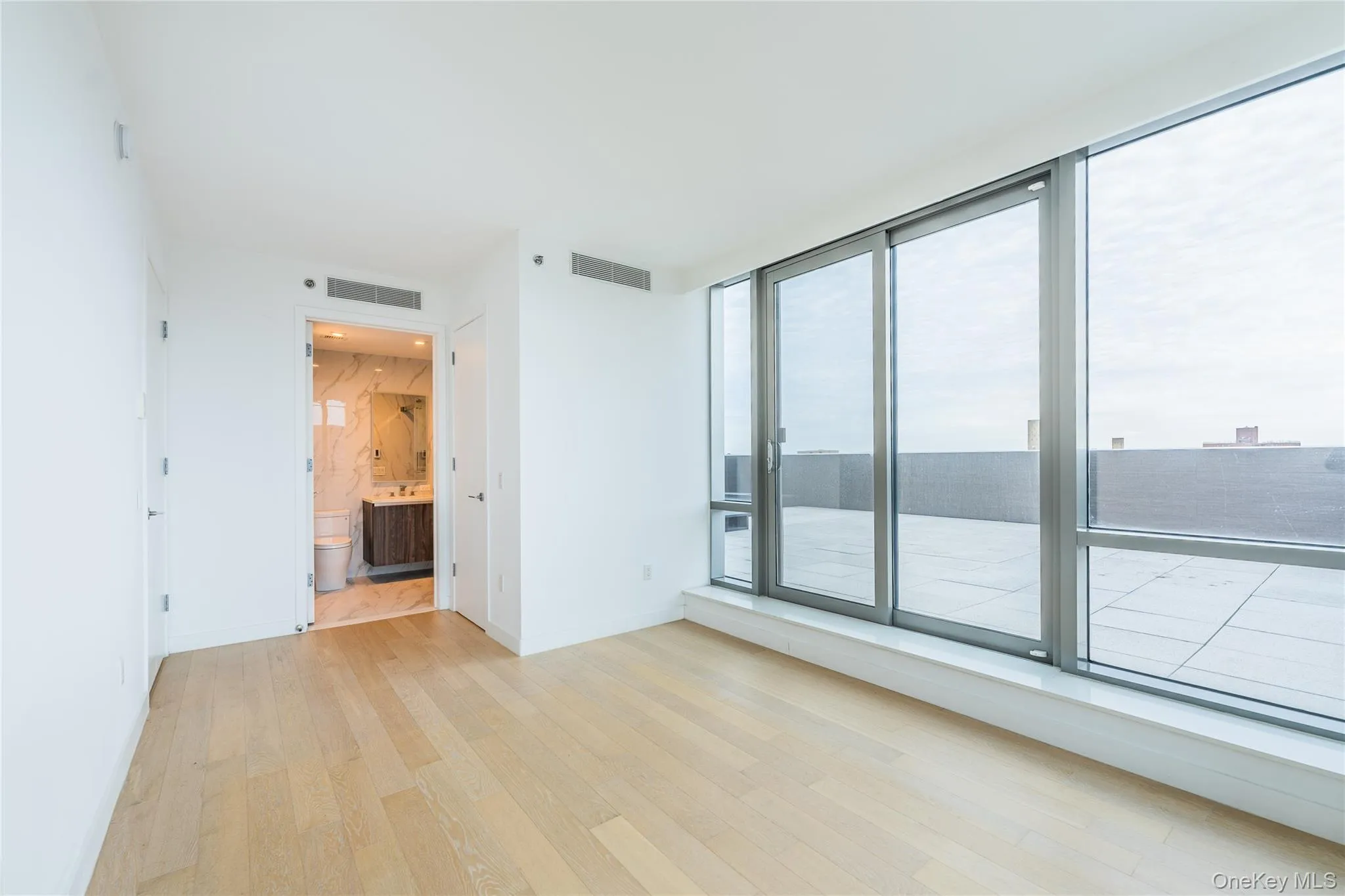 33-66 Farrington Street, New York, NY, 2 Bedrooms Bedrooms, 5 Rooms Rooms,2 BathroomsBathrooms,Residential,For Rent,Farrington,0,1027669 33-66 Farrington Street, New York, NY, 2 Bedrooms Bedrooms, 5 Rooms Rooms,2 BathroomsBathrooms,Residential,For Rent,Farrington,0,1027669