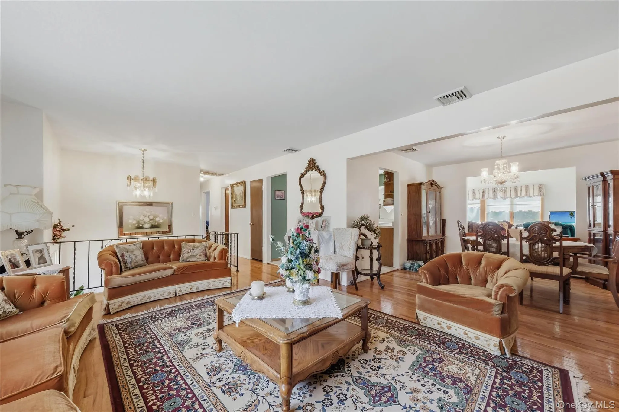 41 Keats Drive, New Windsor, NY, 3 Bedrooms Bedrooms, 9 Rooms Rooms,2 BathroomsBathrooms,Residential,For Rent,Keats,0,1027670 41 Keats Drive, New Windsor, NY, 3 Bedrooms Bedrooms, 9 Rooms Rooms,2 BathroomsBathrooms,Residential,For Rent,Keats,0,1027670