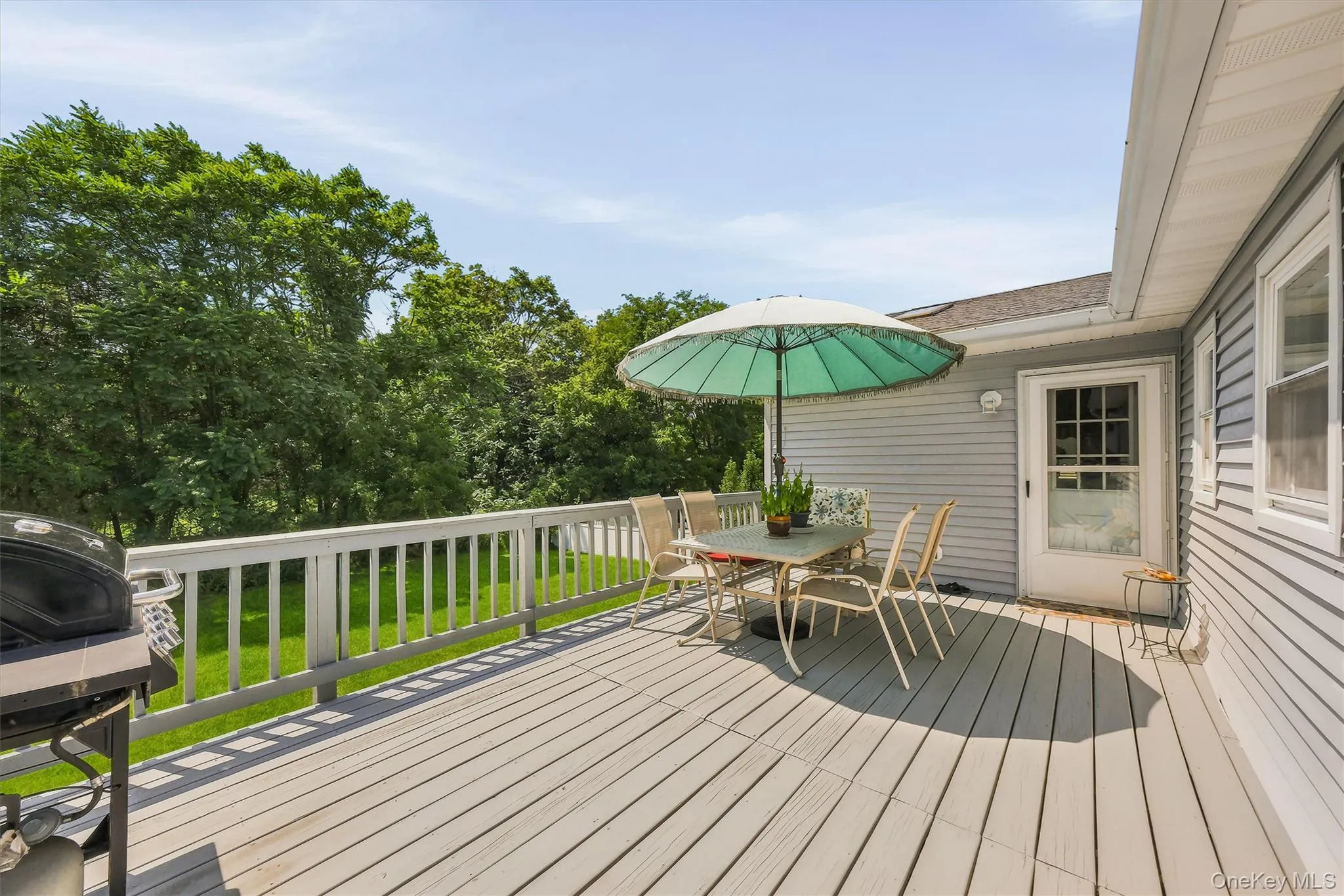 41 Keats Drive, New Windsor, NY, 3 Bedrooms Bedrooms, 9 Rooms Rooms,2 BathroomsBathrooms,Residential,For Rent,Keats,0,1027670 41 Keats Drive, New Windsor, NY, 3 Bedrooms Bedrooms, 9 Rooms Rooms,2 BathroomsBathrooms,Residential,For Rent,Keats,0,1027670