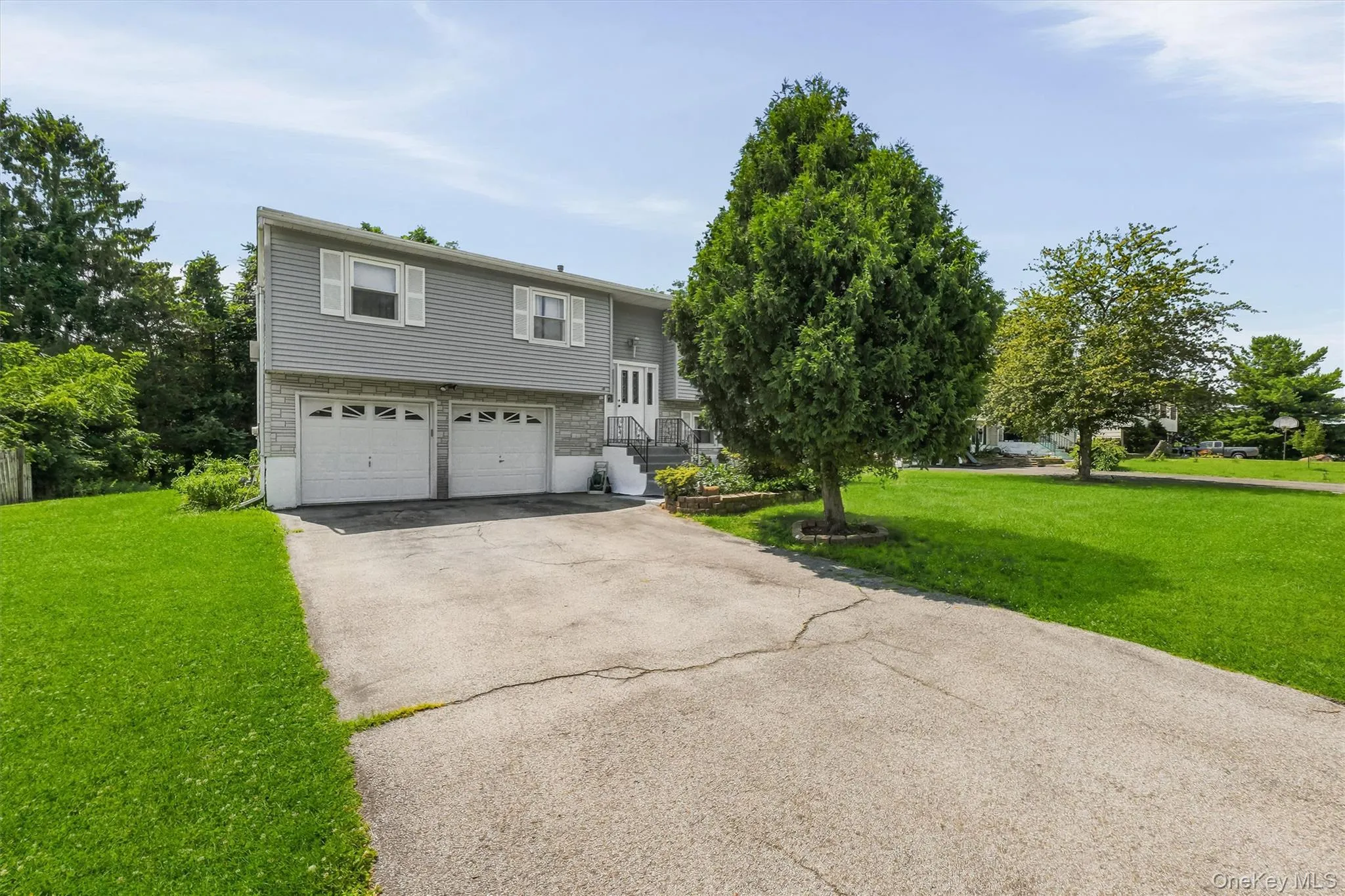 41 Keats Drive, New Windsor, NY, 3 Bedrooms Bedrooms, 9 Rooms Rooms,2 BathroomsBathrooms,Residential,For Rent,Keats,0,1027670 41 Keats Drive, New Windsor, NY, 3 Bedrooms Bedrooms, 9 Rooms Rooms,2 BathroomsBathrooms,Residential,For Rent,Keats,0,1027670