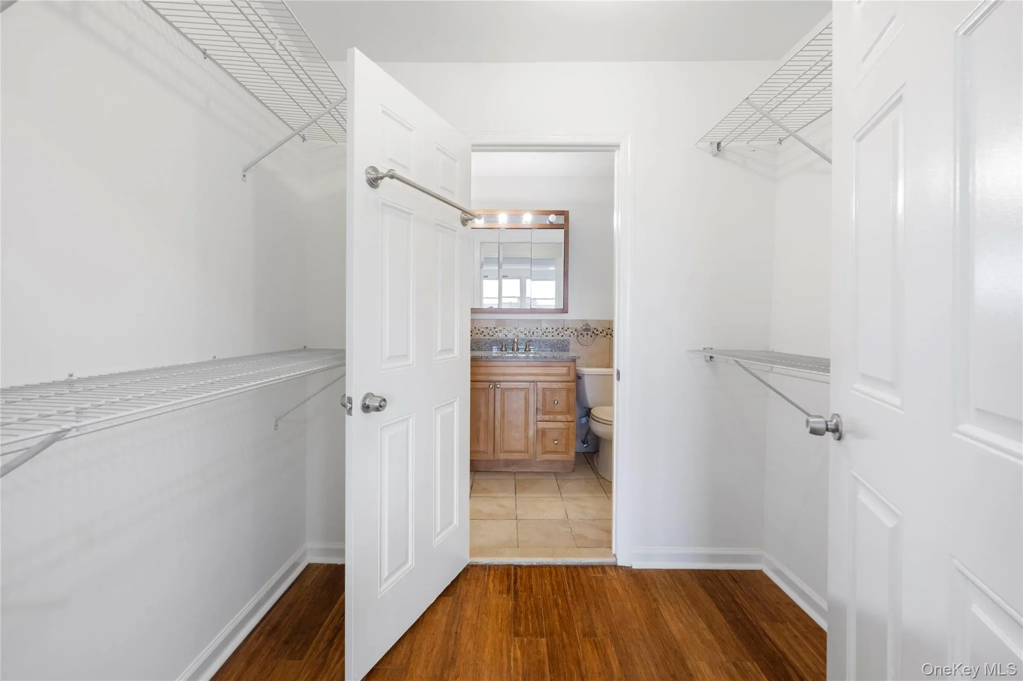 101 Gedney Street, Orangetown, NY, 2 Bedrooms Bedrooms, 4 Rooms Rooms,2 BathroomsBathrooms,Residential Lease,For Rent,Gedney,0,1027683 101 Gedney Street, Orangetown, NY, 2 Bedrooms Bedrooms, 4 Rooms Rooms,2 BathroomsBathrooms,Residential Lease,For Rent,Gedney,0,1027683