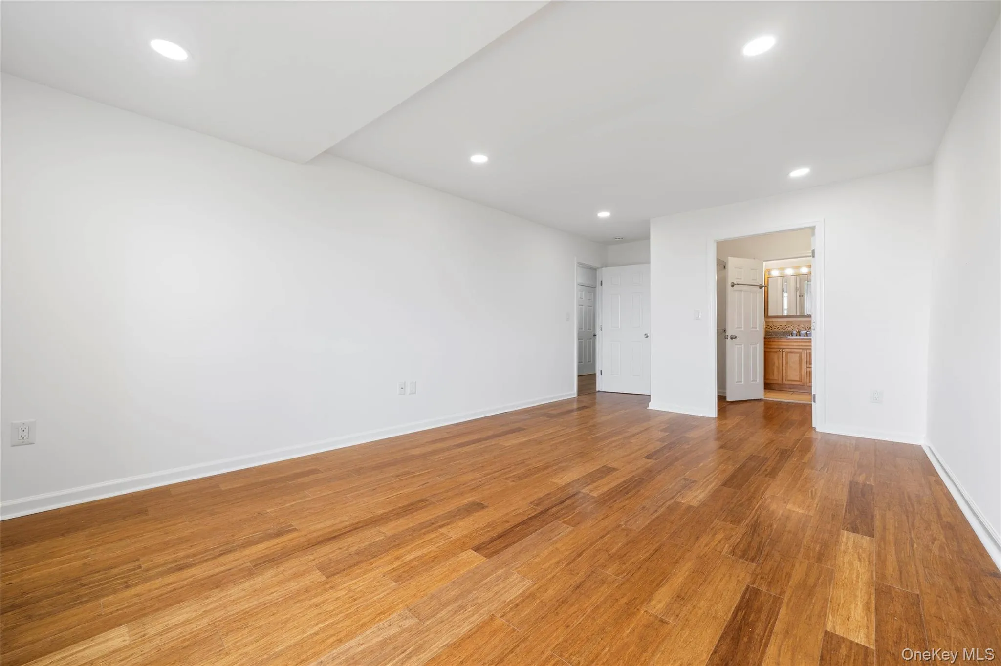 101 Gedney Street, Orangetown, NY, 2 Bedrooms Bedrooms, 4 Rooms Rooms,2 BathroomsBathrooms,Residential Lease,For Rent,Gedney,0,1027683 101 Gedney Street, Orangetown, NY, 2 Bedrooms Bedrooms, 4 Rooms Rooms,2 BathroomsBathrooms,Residential Lease,For Rent,Gedney,0,1027683