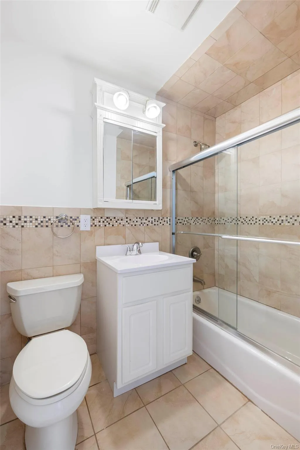 101 Gedney Street, Orangetown, NY, 2 Bedrooms Bedrooms, 4 Rooms Rooms,2 BathroomsBathrooms,Residential Lease,For Rent,Gedney,0,1027683 101 Gedney Street, Orangetown, NY, 2 Bedrooms Bedrooms, 4 Rooms Rooms,2 BathroomsBathrooms,Residential Lease,For Rent,Gedney,0,1027683