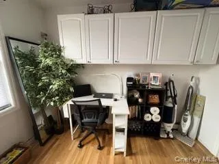 121 Forest Avenue, Oyster Bay, NY, 2 Bedrooms Bedrooms, 7 Rooms Rooms,2 BathroomsBathrooms,Residential Lease,For Rent,Forest,0,1027687 121 Forest Avenue, Oyster Bay, NY, 2 Bedrooms Bedrooms, 7 Rooms Rooms,2 BathroomsBathrooms,Residential Lease,For Rent,Forest,0,1027687