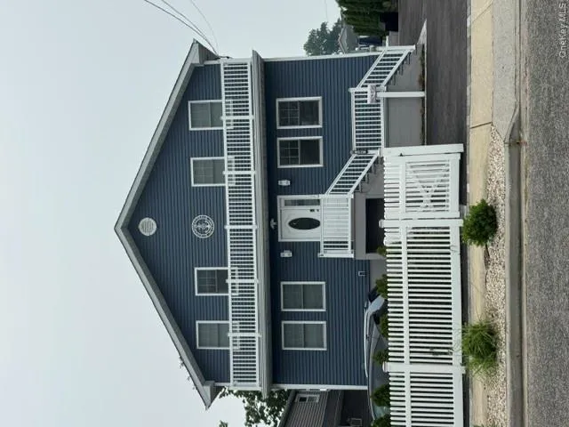 121 Forest Avenue, Oyster Bay, NY, 2 Bedrooms Bedrooms, 7 Rooms Rooms,2 BathroomsBathrooms,Residential Lease,For Rent,Forest,0,1027687 121 Forest Avenue, Oyster Bay, NY, 2 Bedrooms Bedrooms, 7 Rooms Rooms,2 BathroomsBathrooms,Residential Lease,For Rent,Forest,0,1027687
