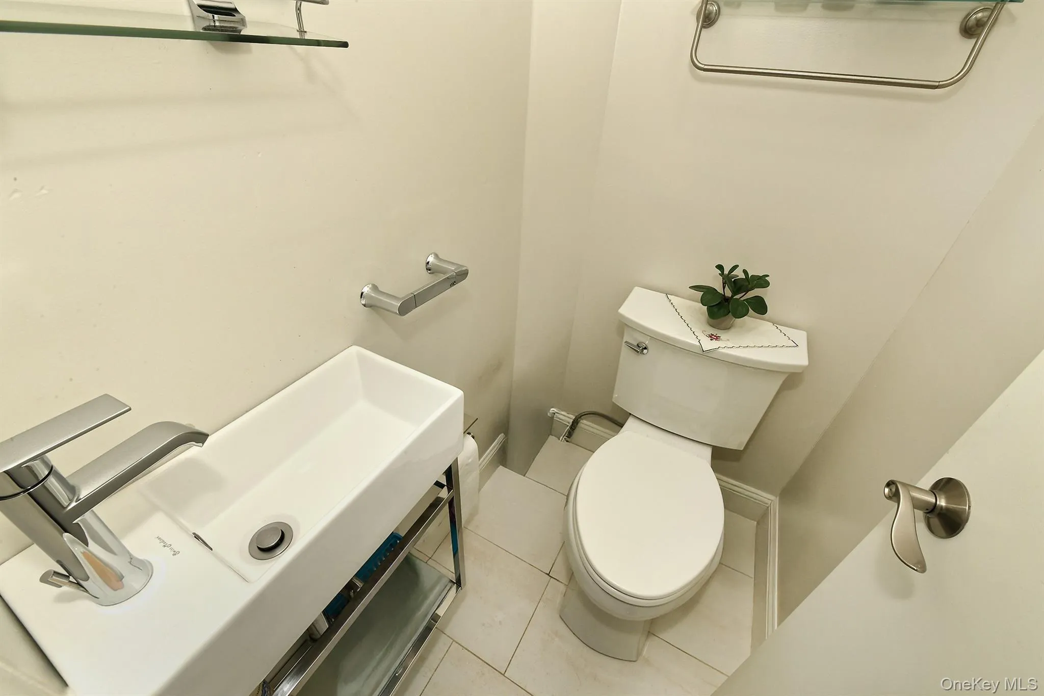 3250 32nd Street, New York, NY, 3 Bedrooms Bedrooms, 9 Rooms Rooms,2 BathroomsBathrooms,Residential,For Rent,32nd,0,1027689 3250 32nd Street, New York, NY, 3 Bedrooms Bedrooms, 9 Rooms Rooms,2 BathroomsBathrooms,Residential,For Rent,32nd,0,1027689