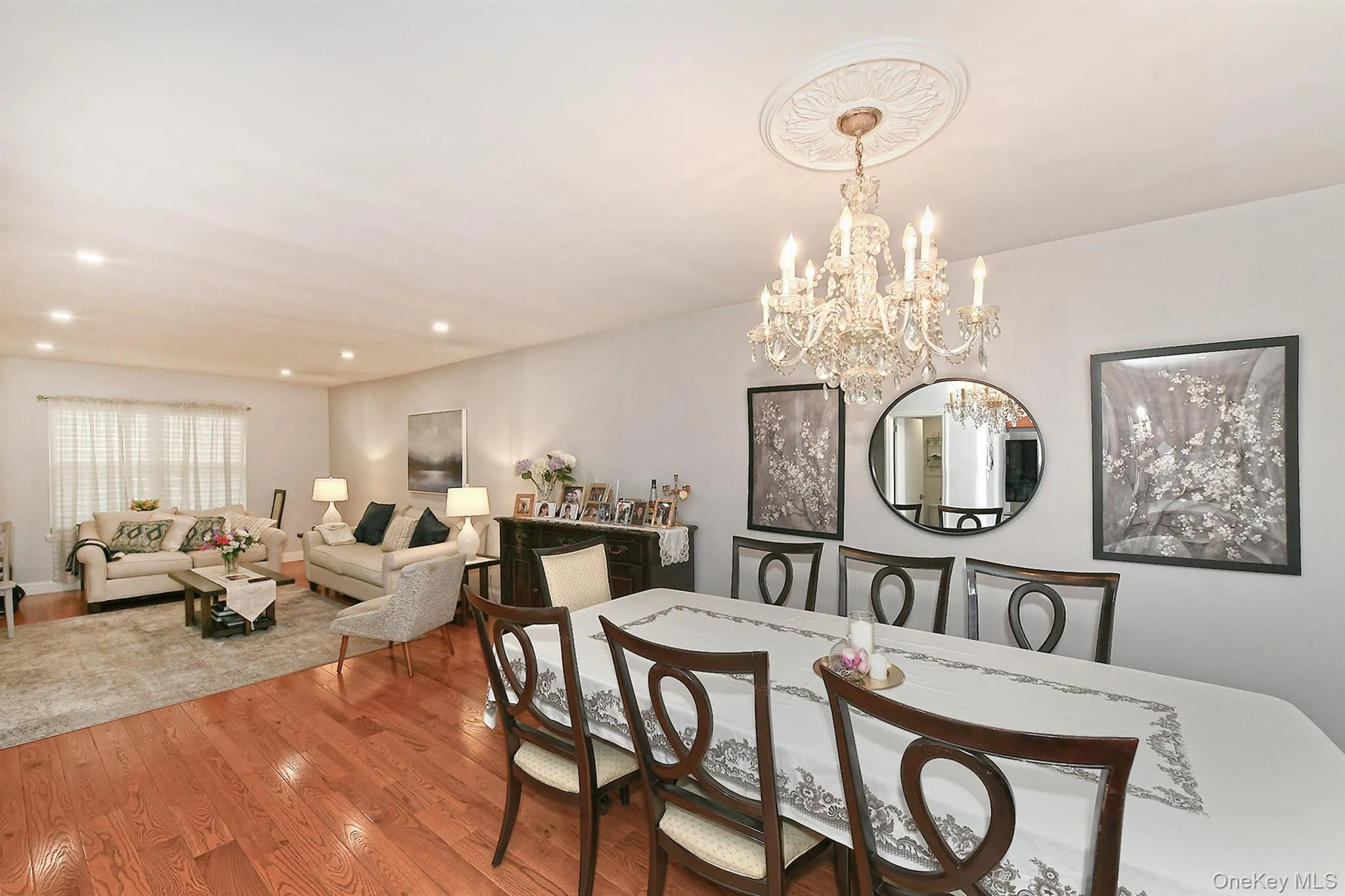 3250 32nd Street, New York, NY, 3 Bedrooms Bedrooms, 9 Rooms Rooms,2 BathroomsBathrooms,Residential,For Rent,32nd,0,1027689 3250 32nd Street, New York, NY, 3 Bedrooms Bedrooms, 9 Rooms Rooms,2 BathroomsBathrooms,Residential,For Rent,32nd,0,1027689