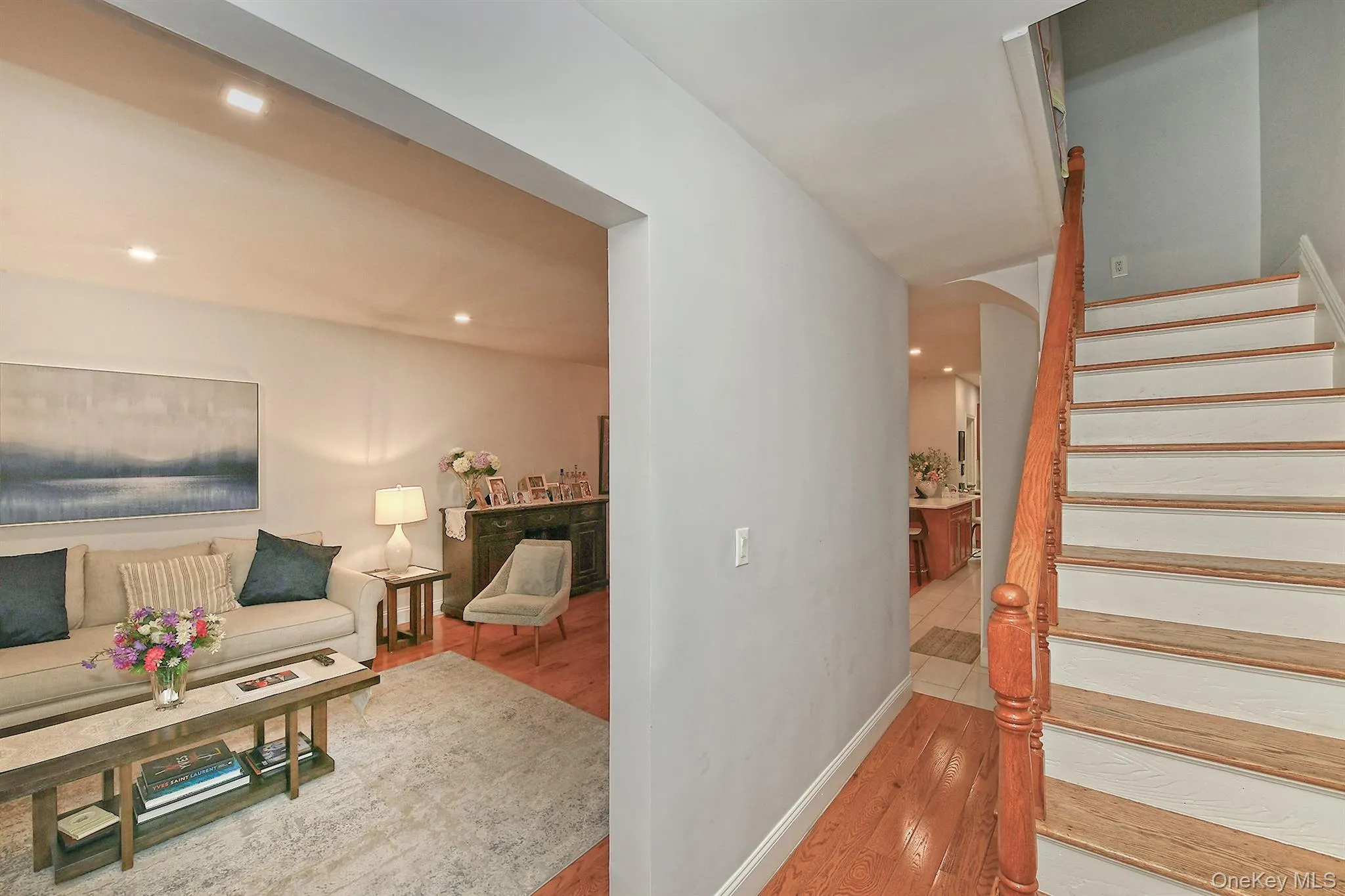 3250 32nd Street, New York, NY, 3 Bedrooms Bedrooms, 9 Rooms Rooms,2 BathroomsBathrooms,Residential,For Rent,32nd,0,1027689 3250 32nd Street, New York, NY, 3 Bedrooms Bedrooms, 9 Rooms Rooms,2 BathroomsBathrooms,Residential,For Rent,32nd,0,1027689