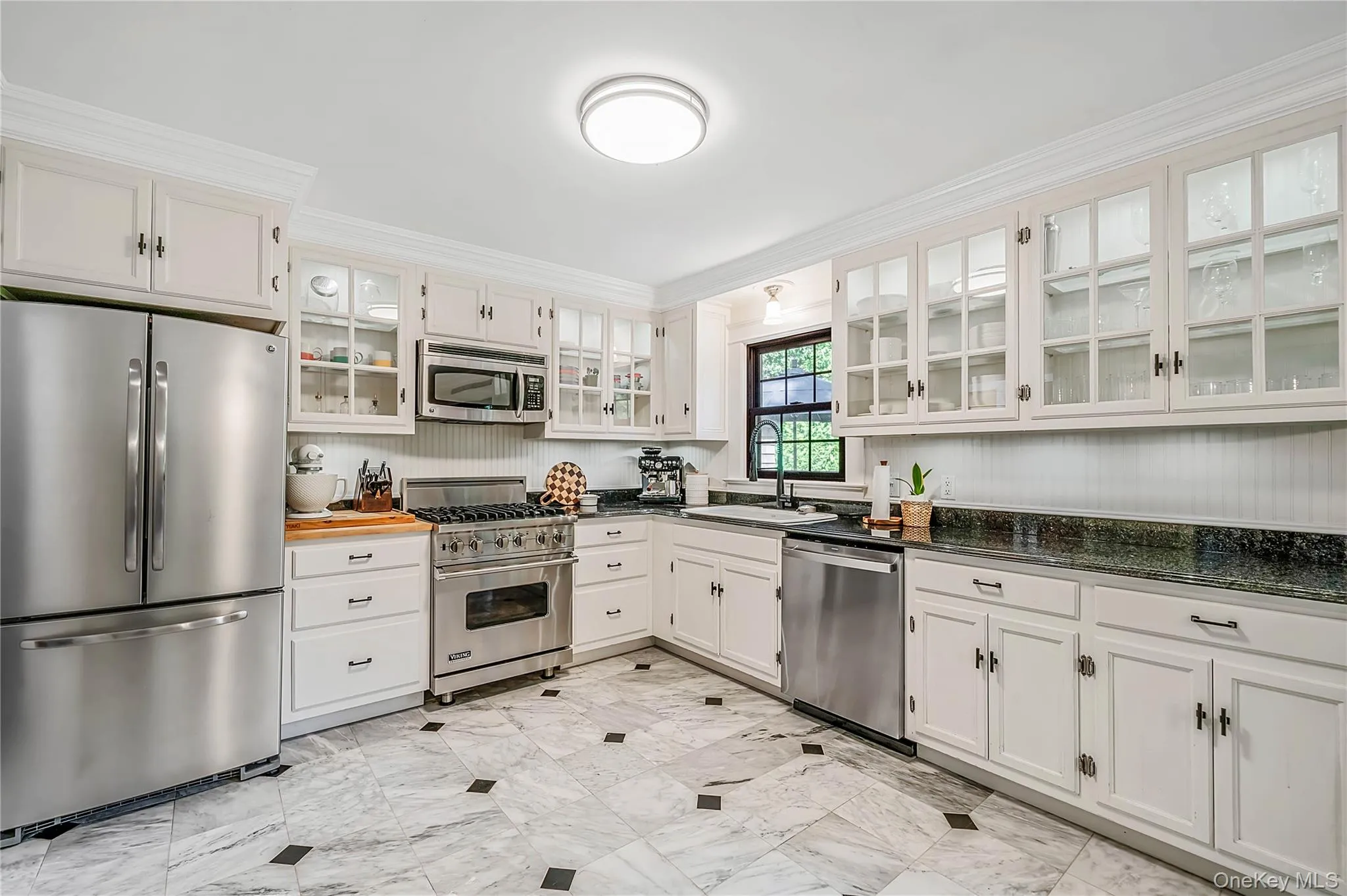188 Hallock Street, Riverhead, NY, 2 Bedrooms Bedrooms, 5 Rooms Rooms,1 BathroomBathrooms,Residential,For Rent,Hallock,0,1027691 188 Hallock Street, Riverhead, NY, 2 Bedrooms Bedrooms, 5 Rooms Rooms,1 BathroomBathrooms,Residential,For Rent,Hallock,0,1027691